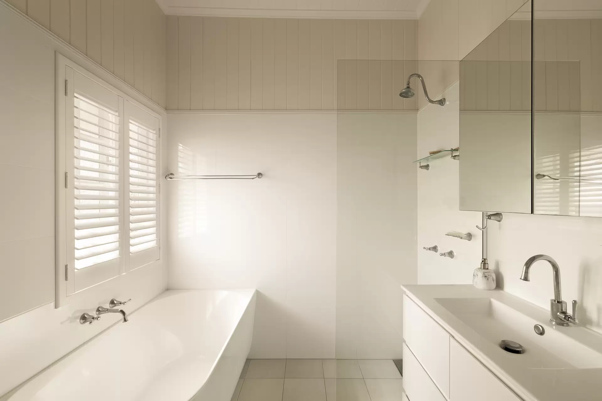 35 Bowley Street, Hendra For Sale by Aurora Property - image 1