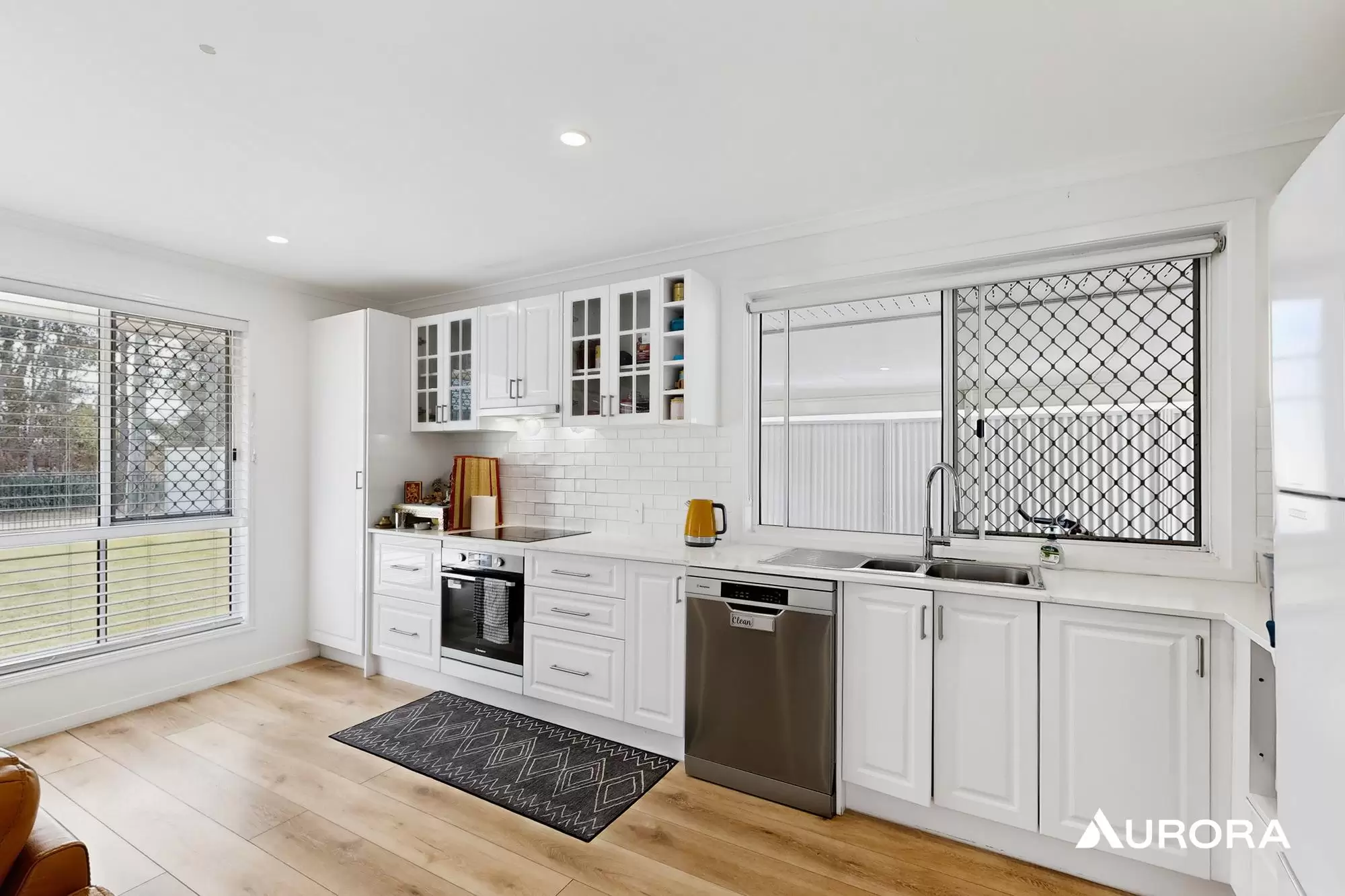 37 Bay Street, Cleveland For Lease by Aurora Property - image 3