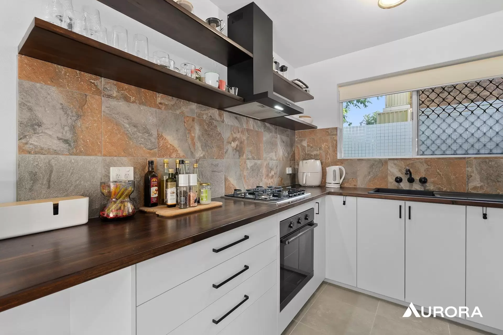1/126 Pembroke Road, Coorparoo For Lease by Aurora Property - image 1