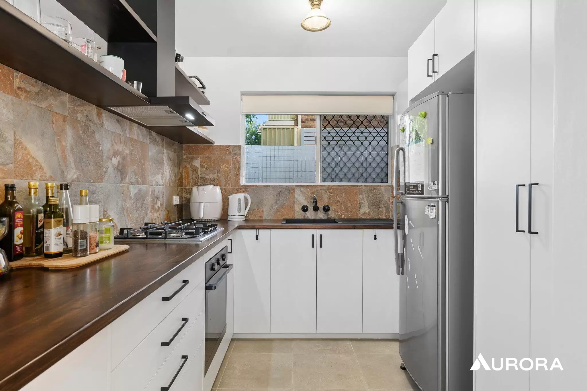 1/126 Pembroke Road, Coorparoo For Lease by Aurora Property - image 4