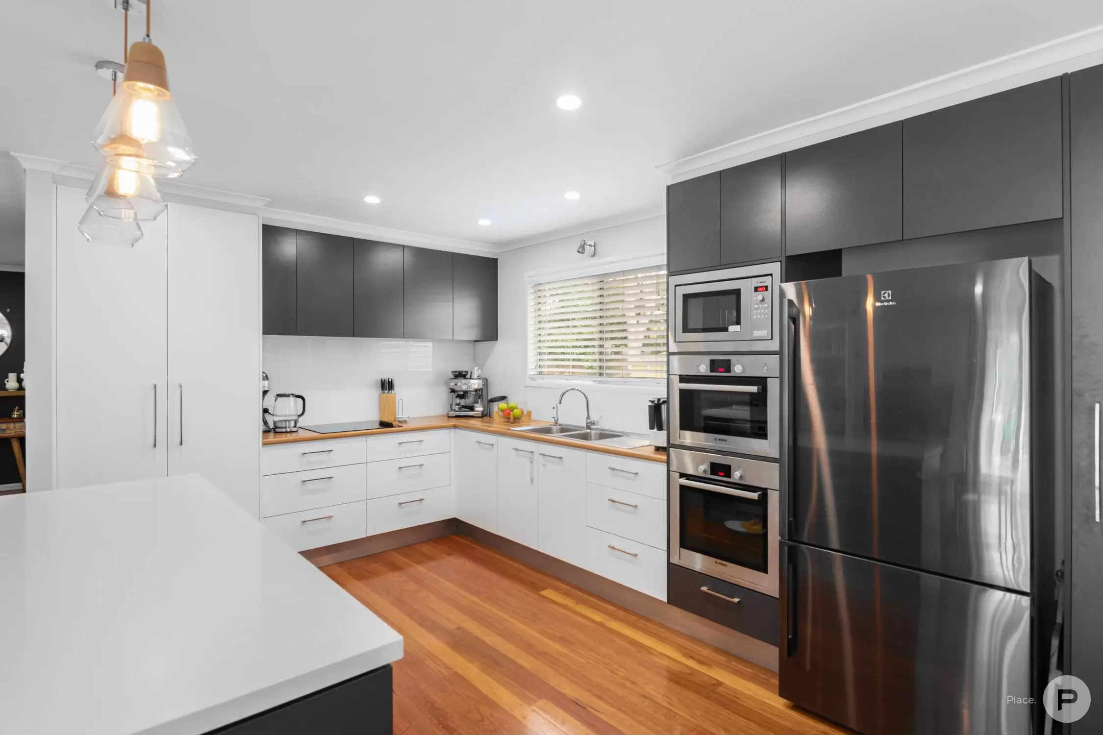 14 Nyora Street, Everton Hills Sold by Aurora Property - image 9