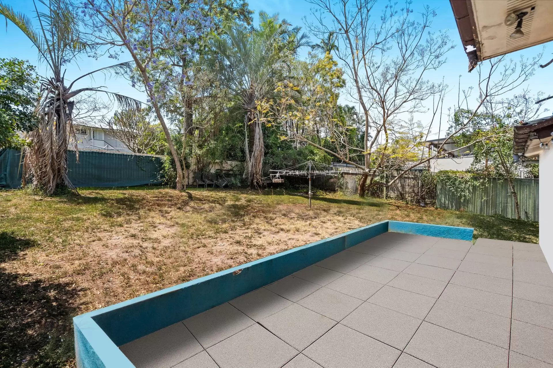 19 Monaco Street, Holland Park West Auction by Aurora Property - image 1