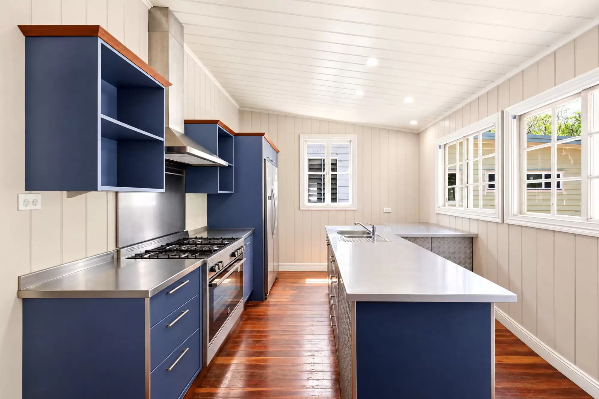 23 Lower Clifton Terrace, Red Hill For Sale by Aurora Property - image 4