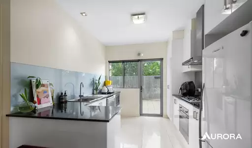 1/215 Wellington Road, Kangaroo Point For Lease by Aurora Property