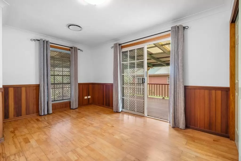 162A Birdwood Rd, Holland Park West For Lease by Aurora Property - image 6