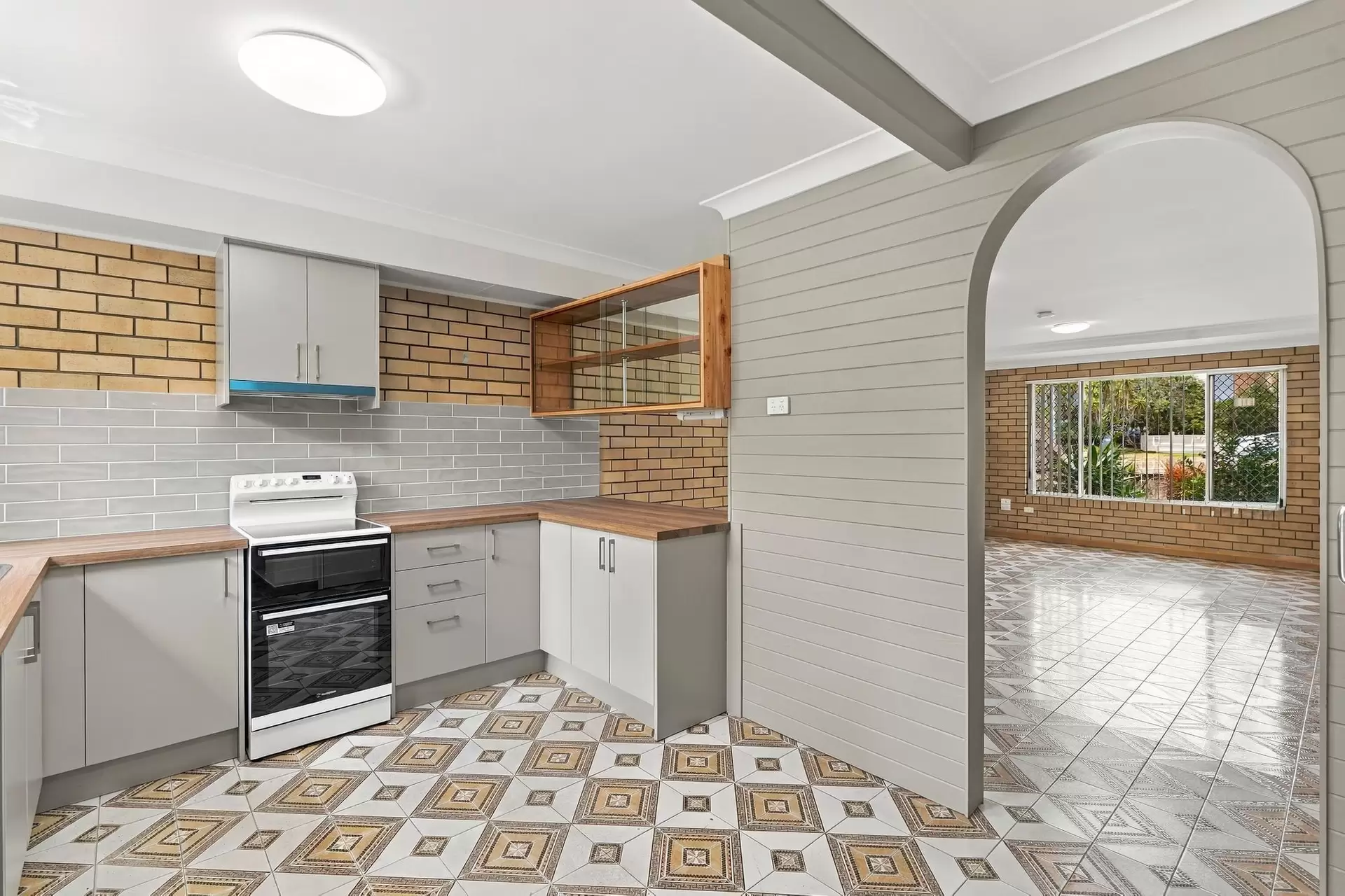 5/908 Old Cleveland Road, Carina For Lease by Aurora Property - image 1