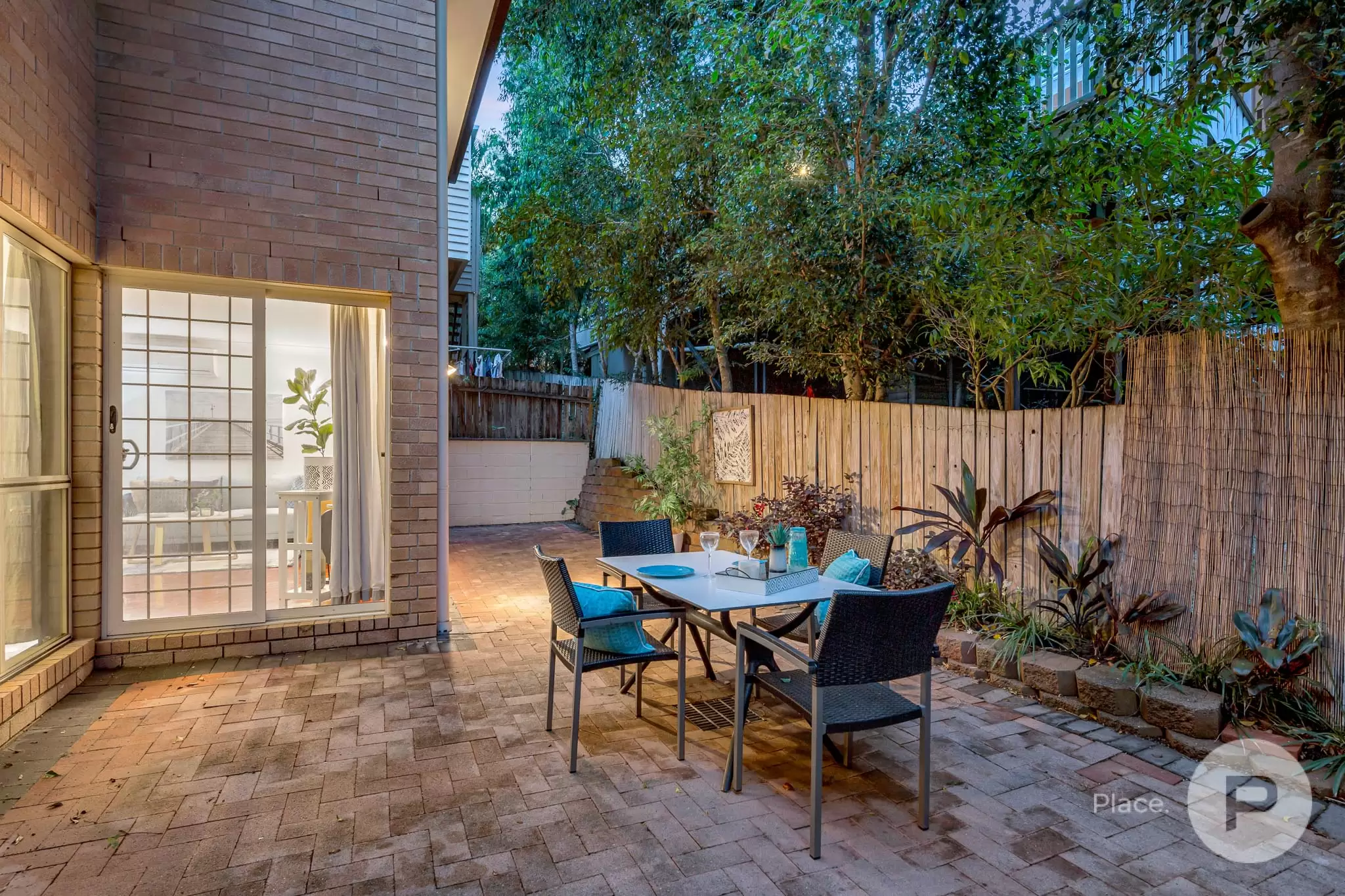 2/19 Fleming Road, Herston Sold by Aurora Property - image 4