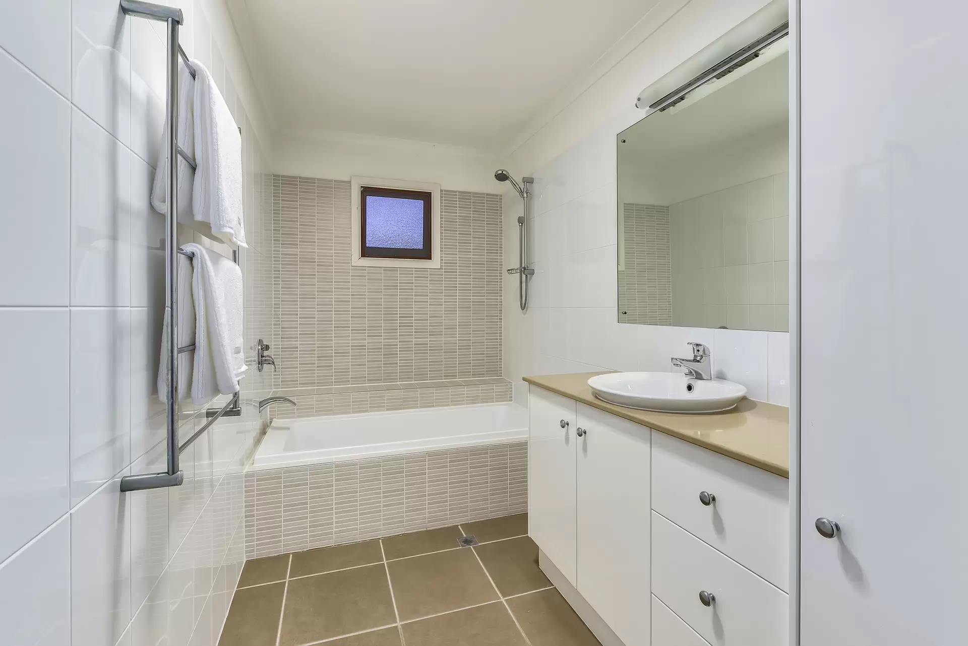 26 Dover Street, Wilston Sold by Aurora Property - image 1