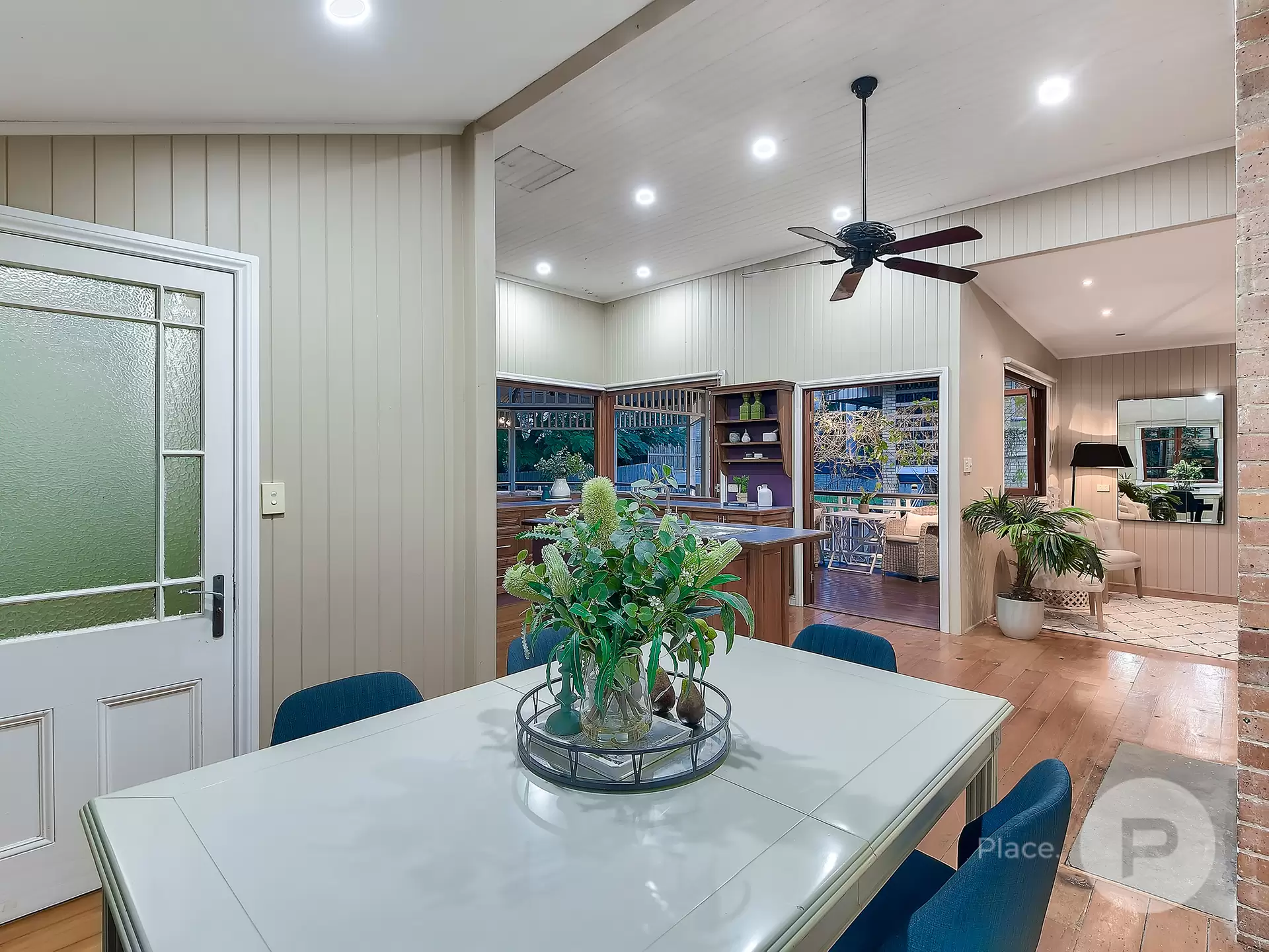 11a Latrobe Street, East Brisbane Sold by Aurora Property - image 1