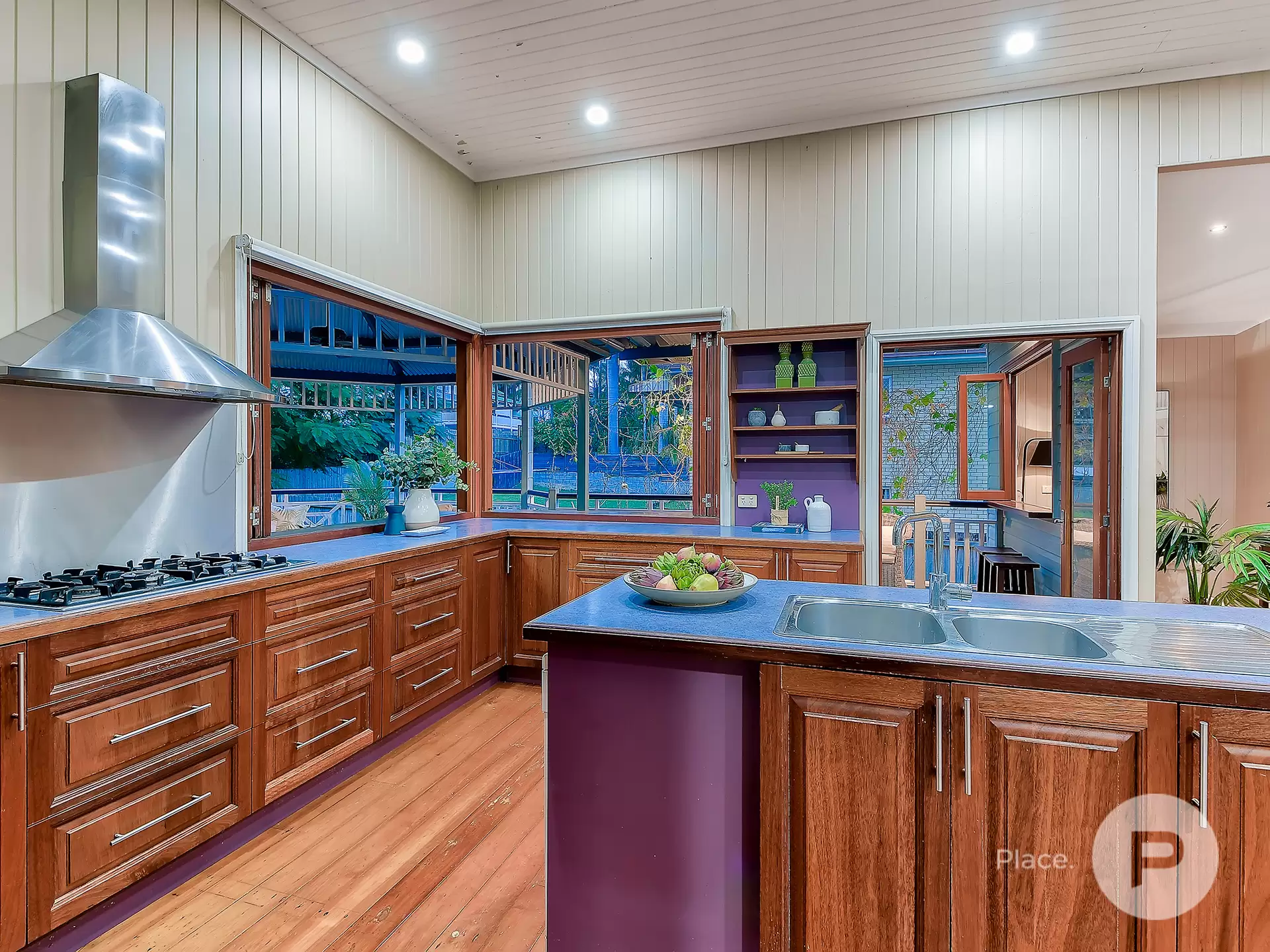 11a Latrobe Street, East Brisbane Sold by Aurora Property - image 1
