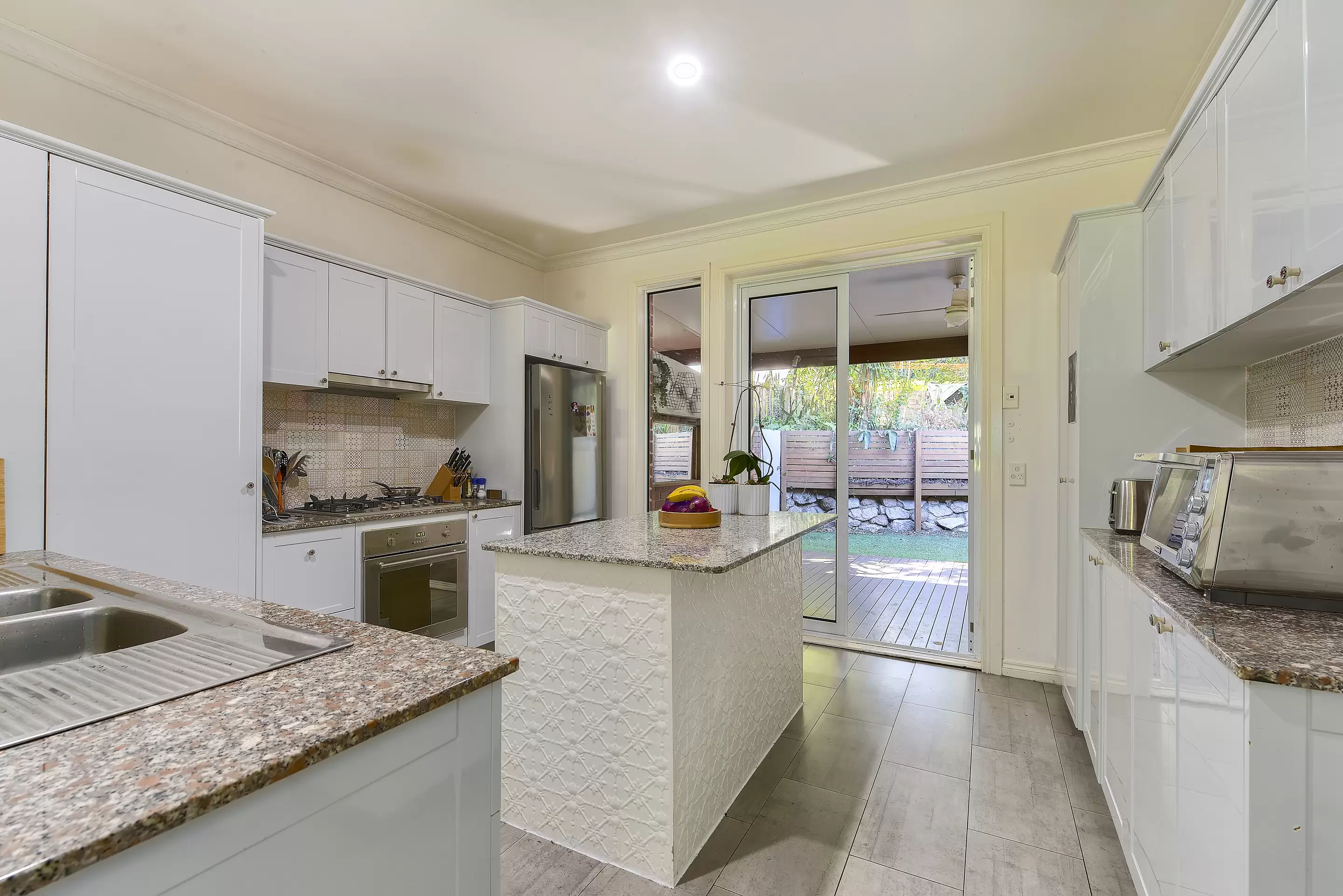 4/35 Ozanne Street, Paddington Sold by Aurora Property - image 5