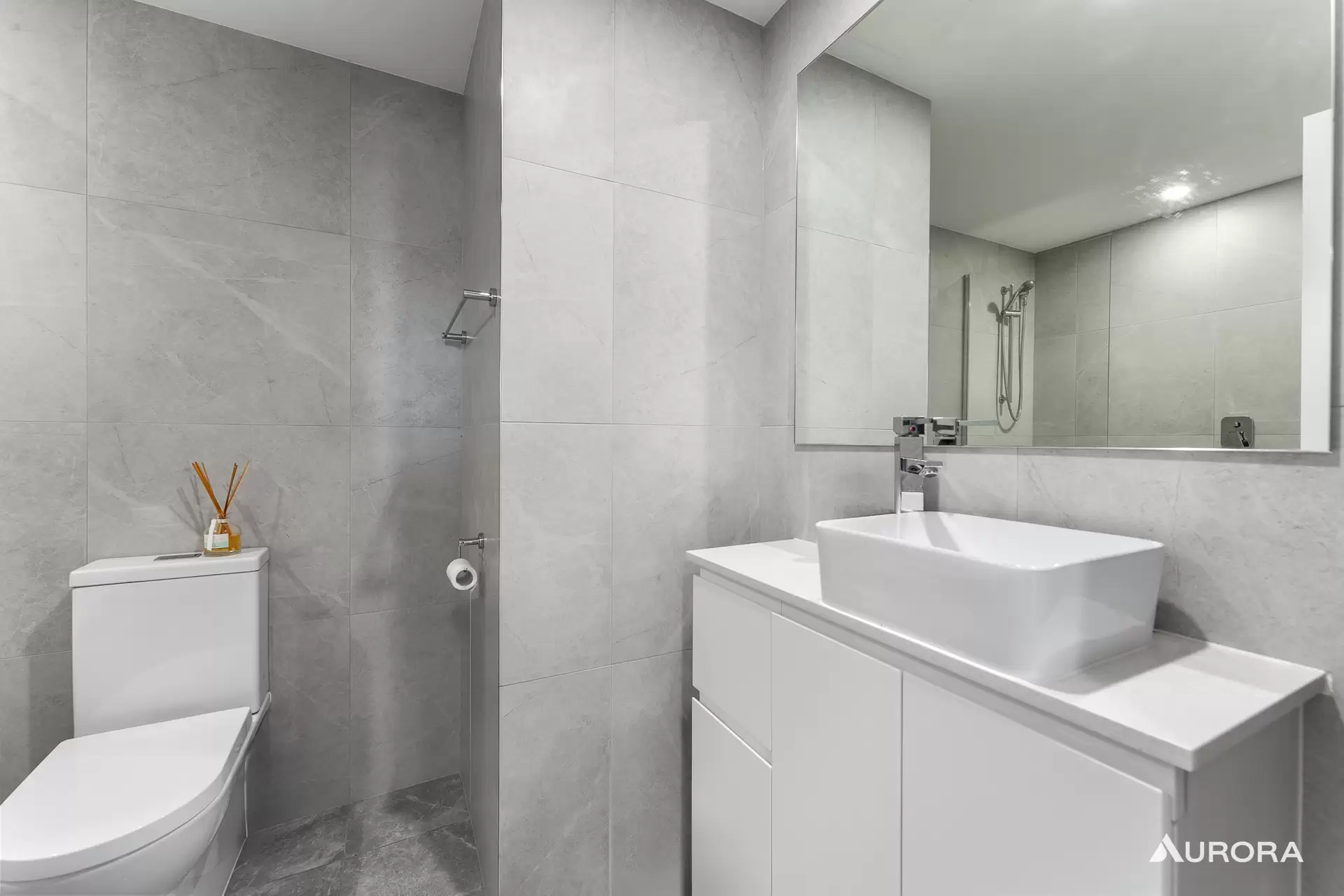 101/35-37 Lindwall Street, Upper Mount Gravatt Sold by Aurora Property - image 1