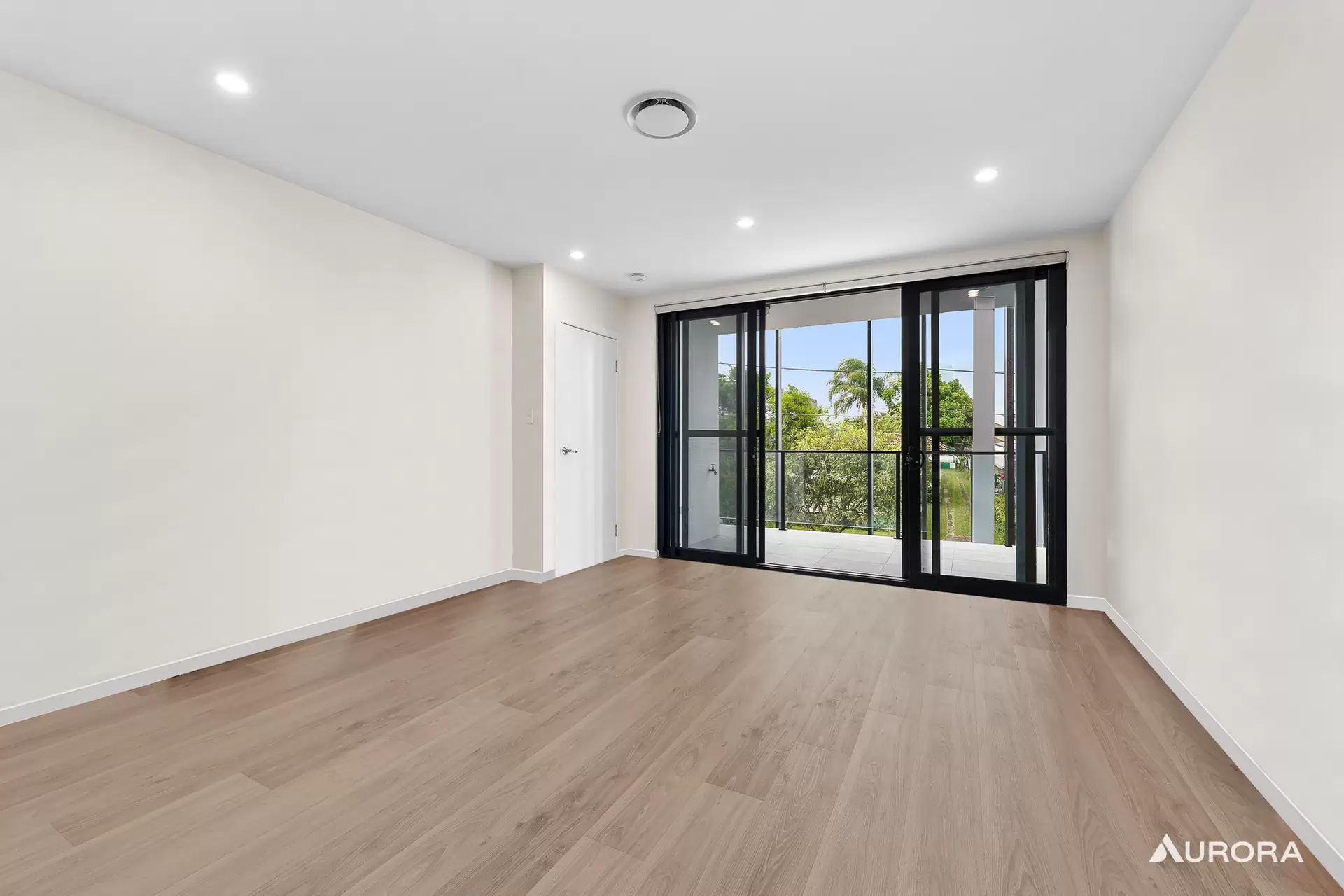 101/35-37 Lindwall Street, Upper Mount Gravatt Sold by Aurora Property - image 1
