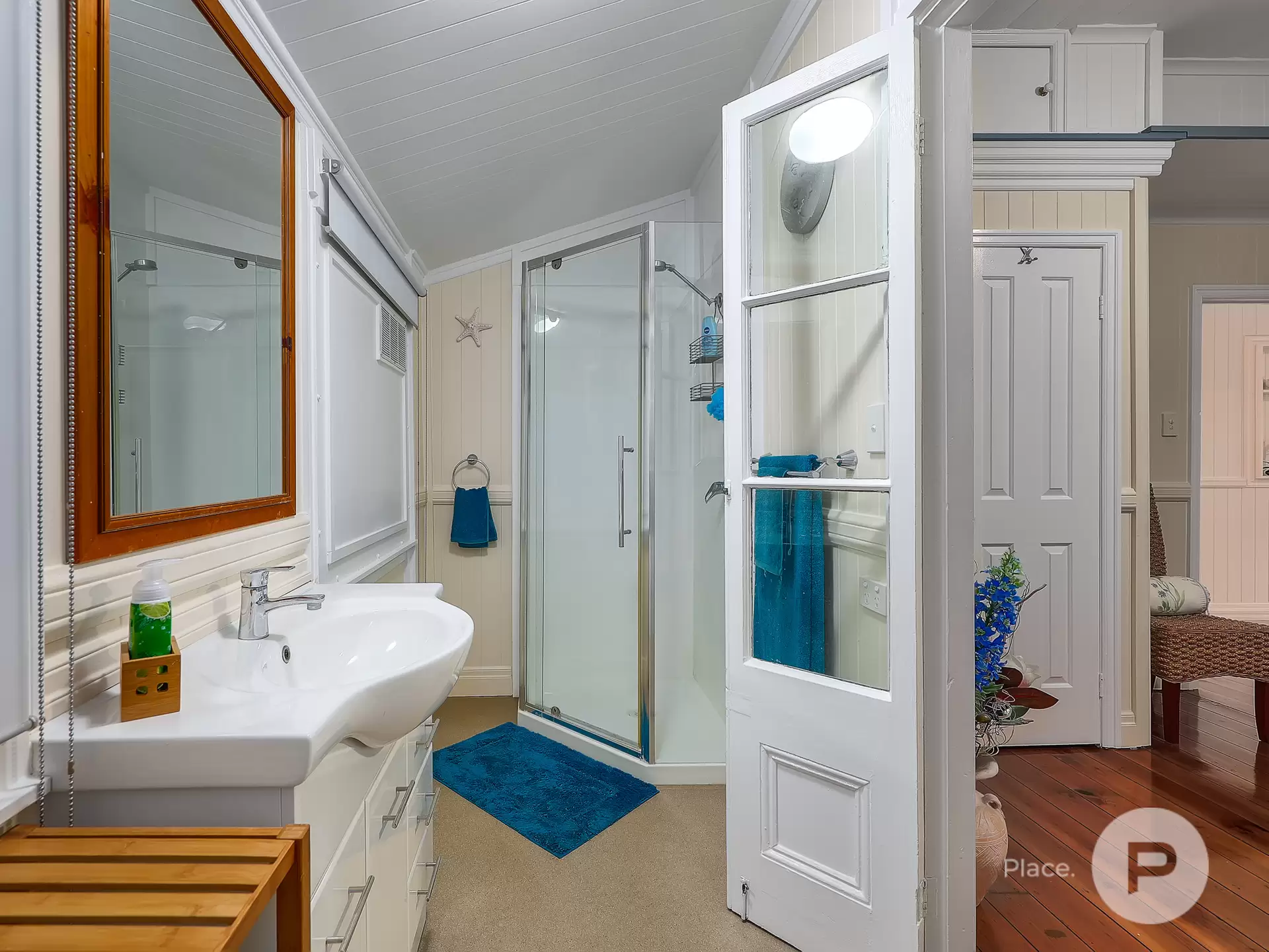 92 Windsor Road, Red Hill Sold by Aurora Property - image 1