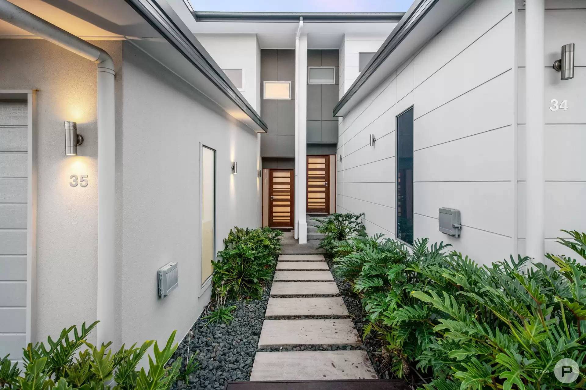 35/8 Russell Street, Everton Park Sold by Aurora Property - image 1