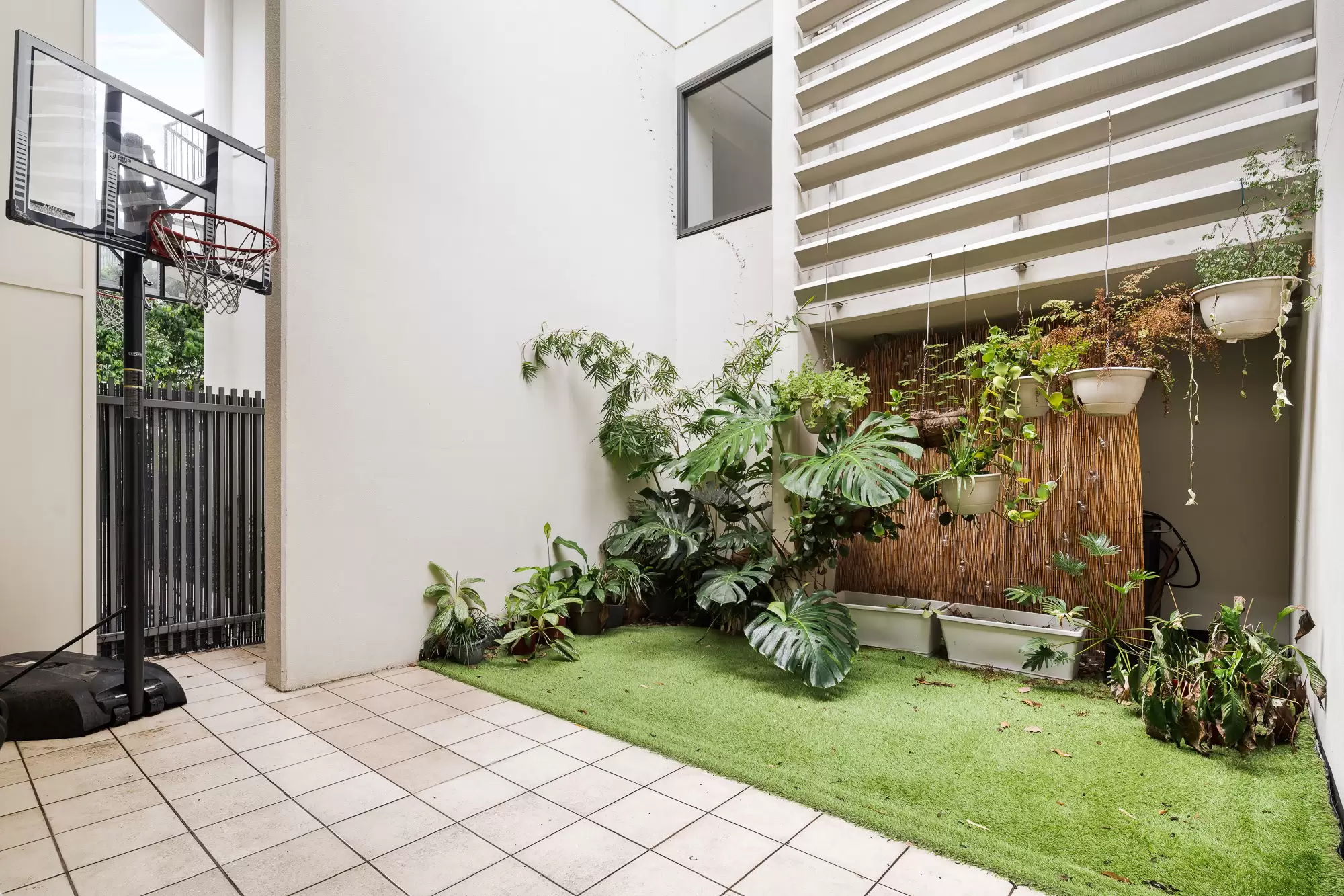 20b/18 Manning Street, Milton Sold by Aurora Property - image 4