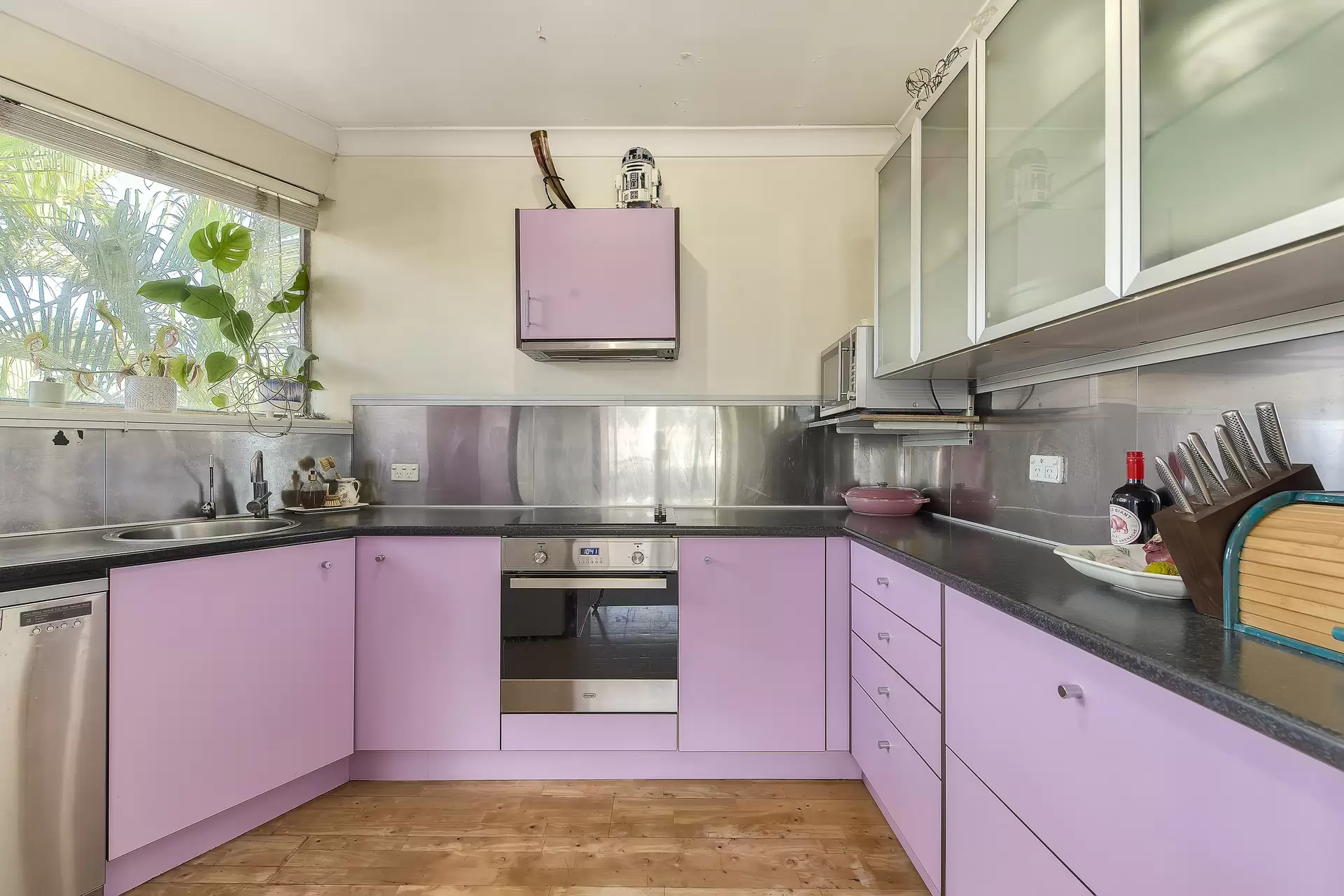 8/243 Kelvin Grove Road, Kelvin Grove Sold by Aurora Property - image 1