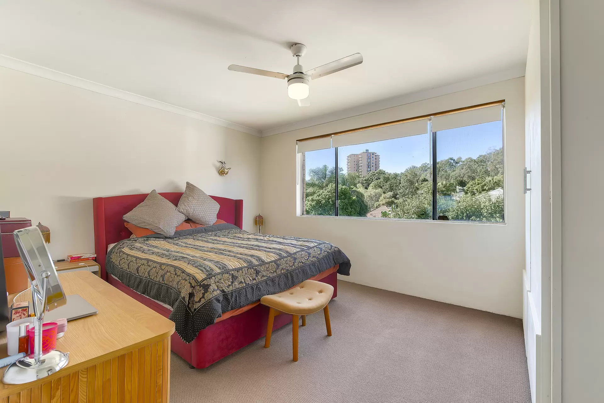 8/243 Kelvin Grove Road, Kelvin Grove Sold by Aurora Property - image 1