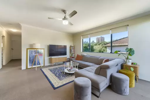 8/243 Kelvin Grove Road, Kelvin Grove Sold by Aurora Property