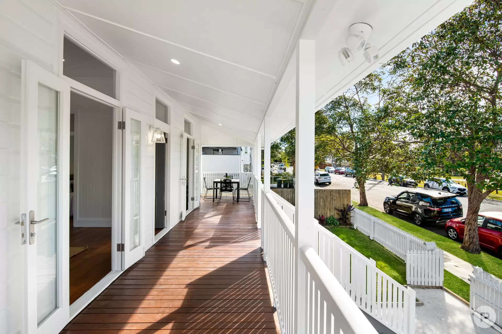 131 Edmondstone Street, Newmarket Sold by Aurora Property - image 1