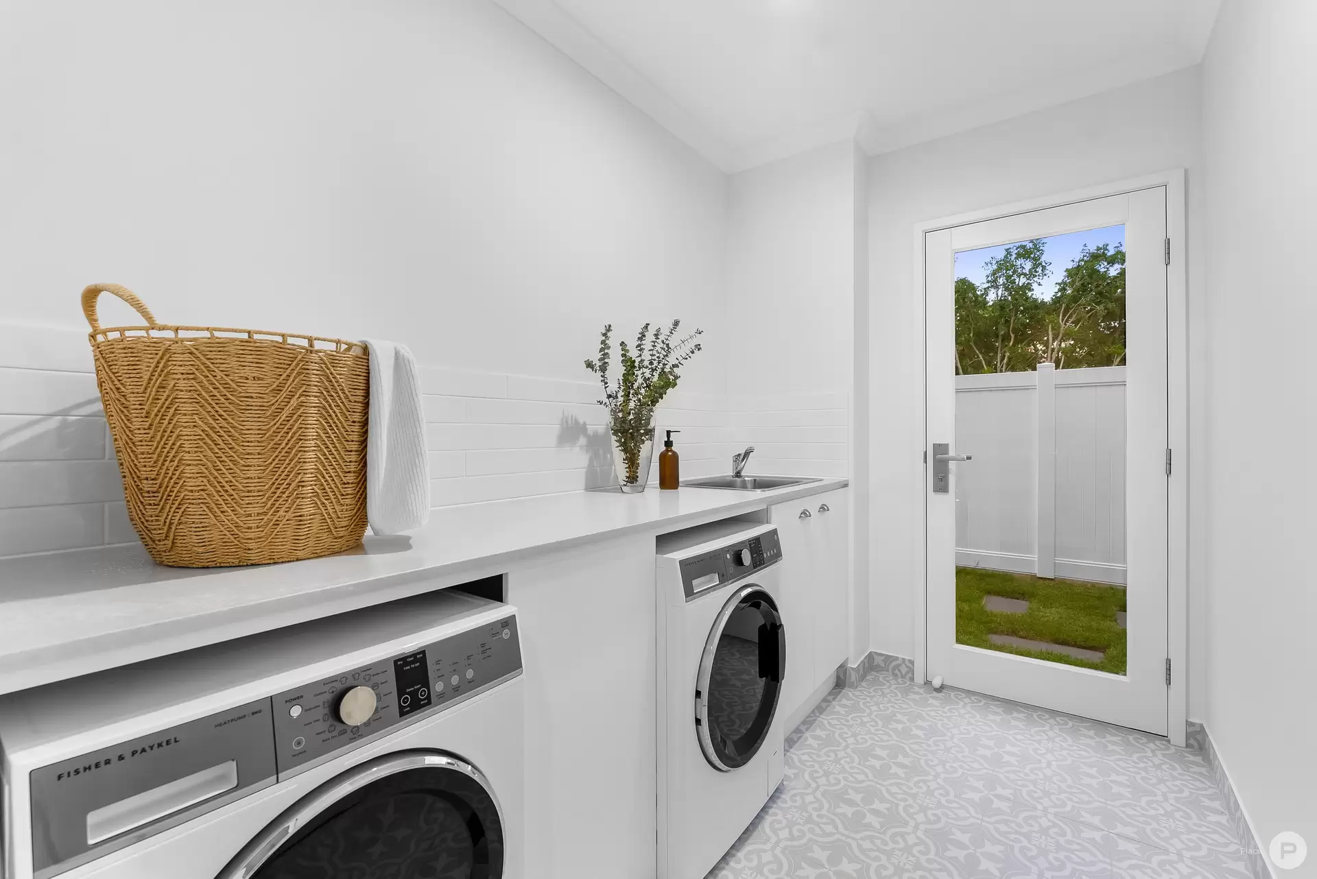 2 Glenore Street, Mitchelton Sold by Aurora Property - image 1