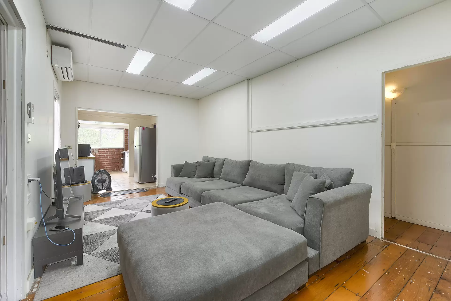 328 Milton Road, Auchenflower Sold by Aurora Property - image 1
