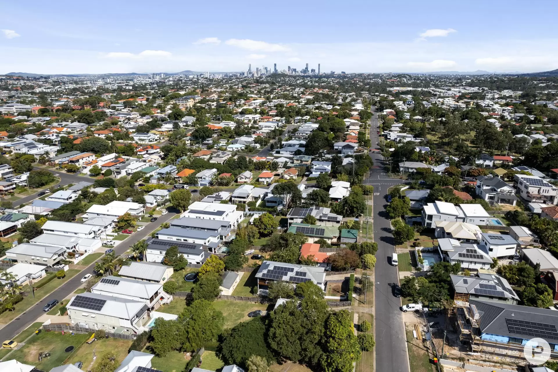 15 Bayview Street, Stafford Heights Sold by Aurora Property - image 1