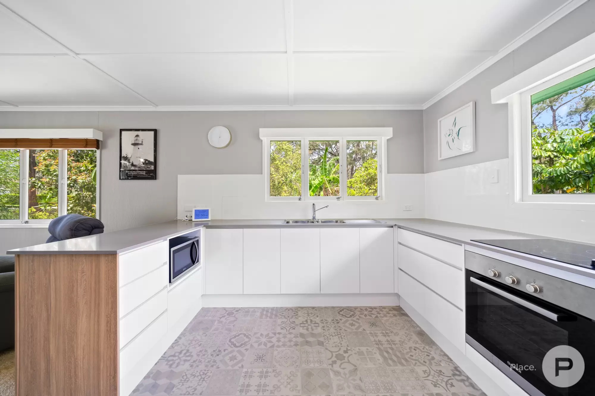 41 Dorrington Drive, Ashgrove Sold by Aurora Property - image 2