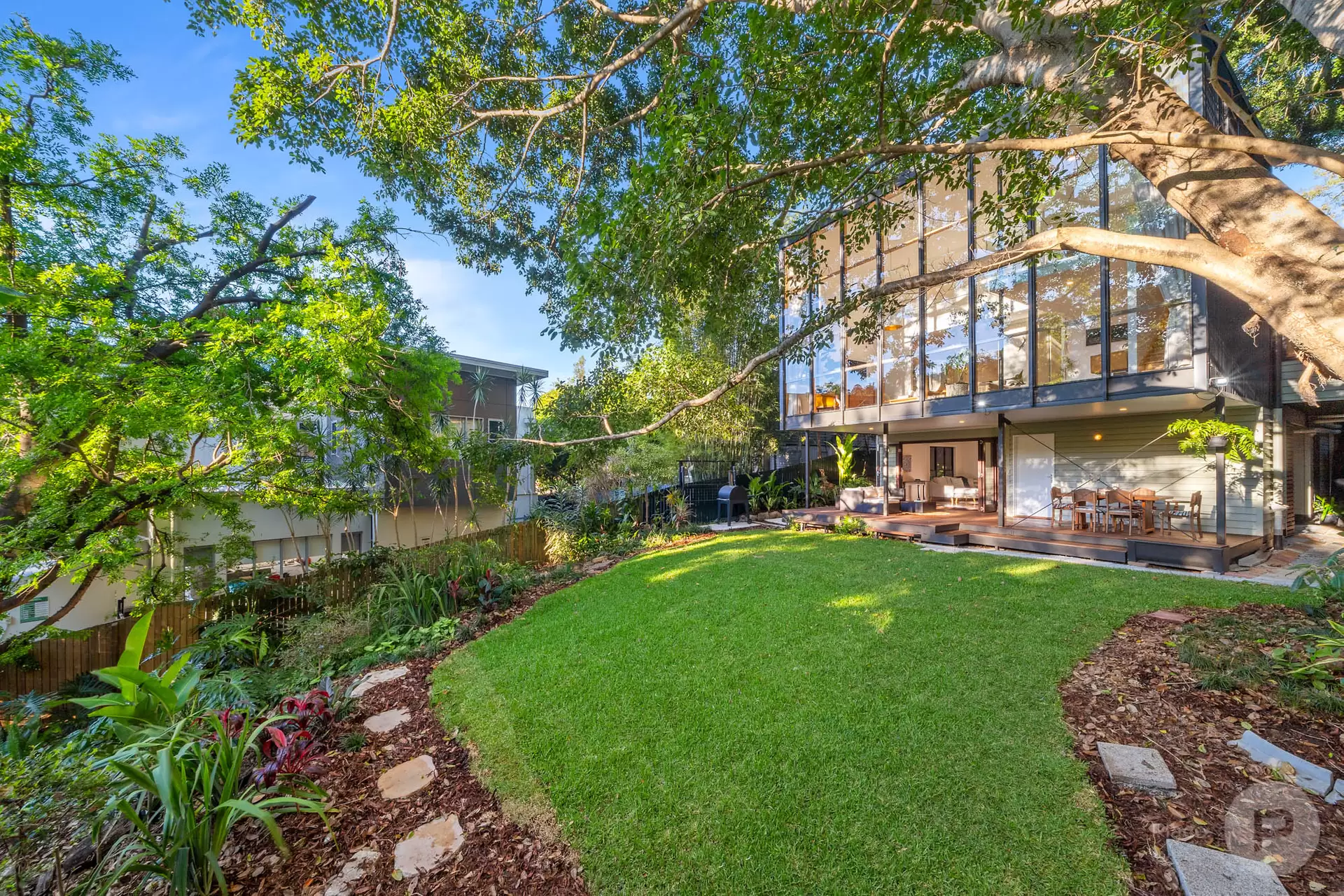 349 Simpsons Road, Bardon Sold by Aurora Property - image 1
