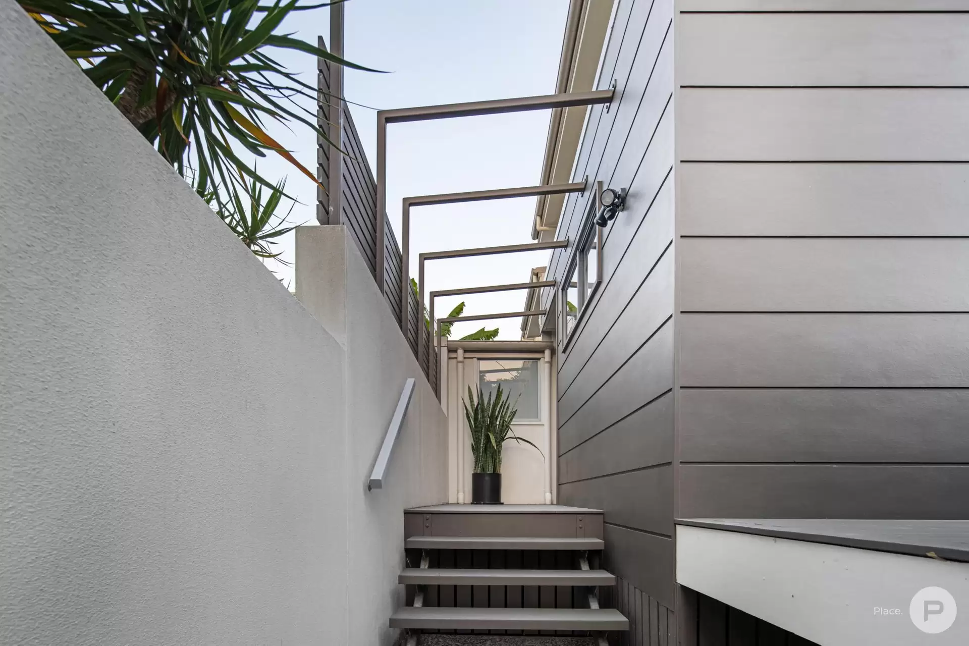 5/15 Ainslie Street, Alderley Sold by Aurora Property - image 1