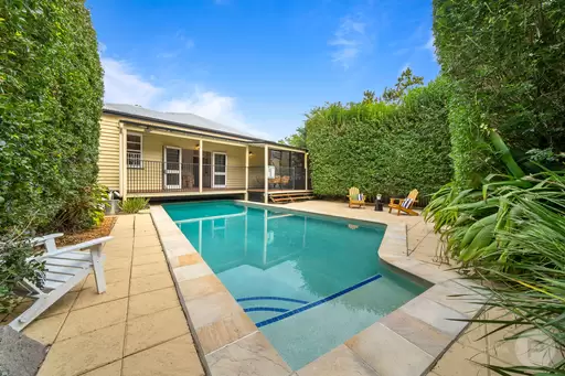 64 McCormack Avenue, Ashgrove Sold by Aurora Property