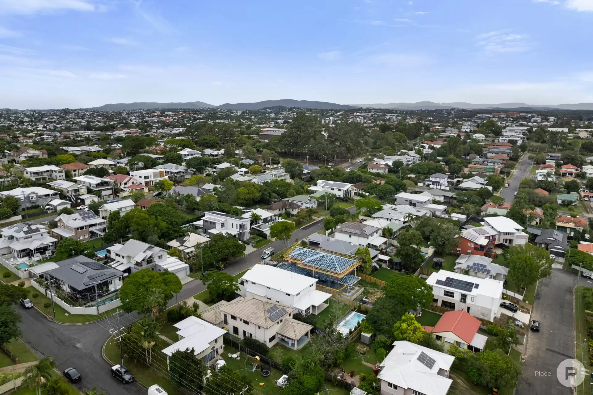 20 Wirega Street, Wavell Heights Sold by Aurora Property - image 1