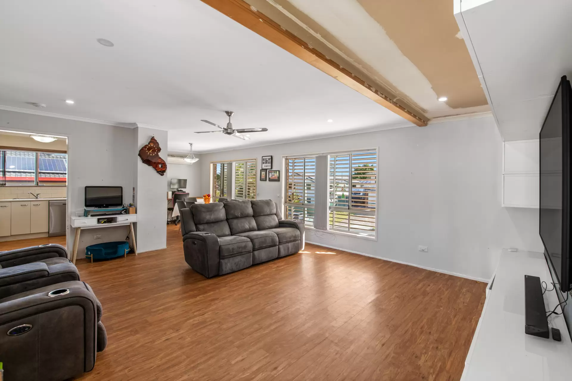 22 Keilar Court, Everton Hills Sold by Aurora Property - image 1
