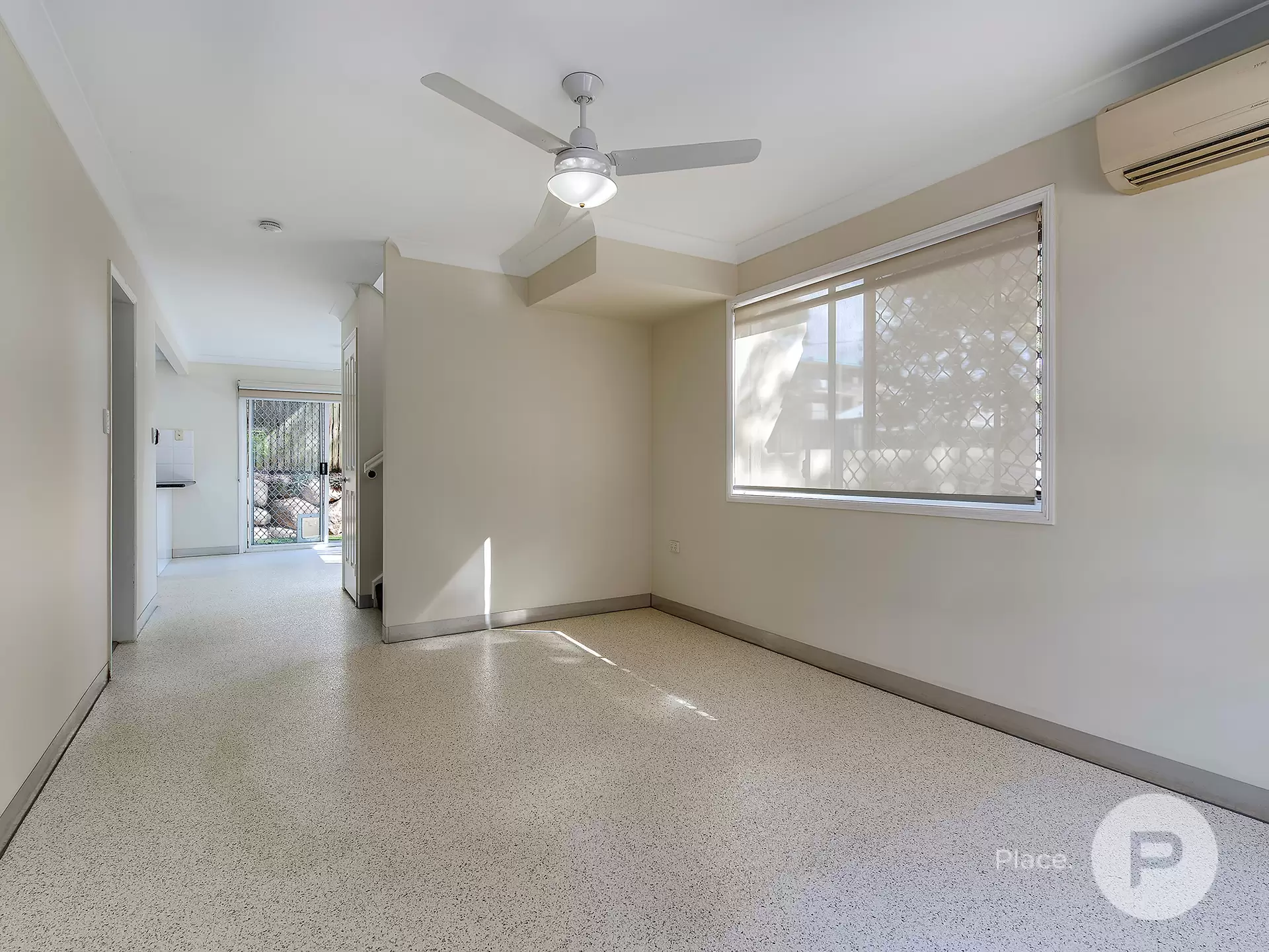 1/57 Balmain Street, Wooloowin Sold by Aurora Property - image 1