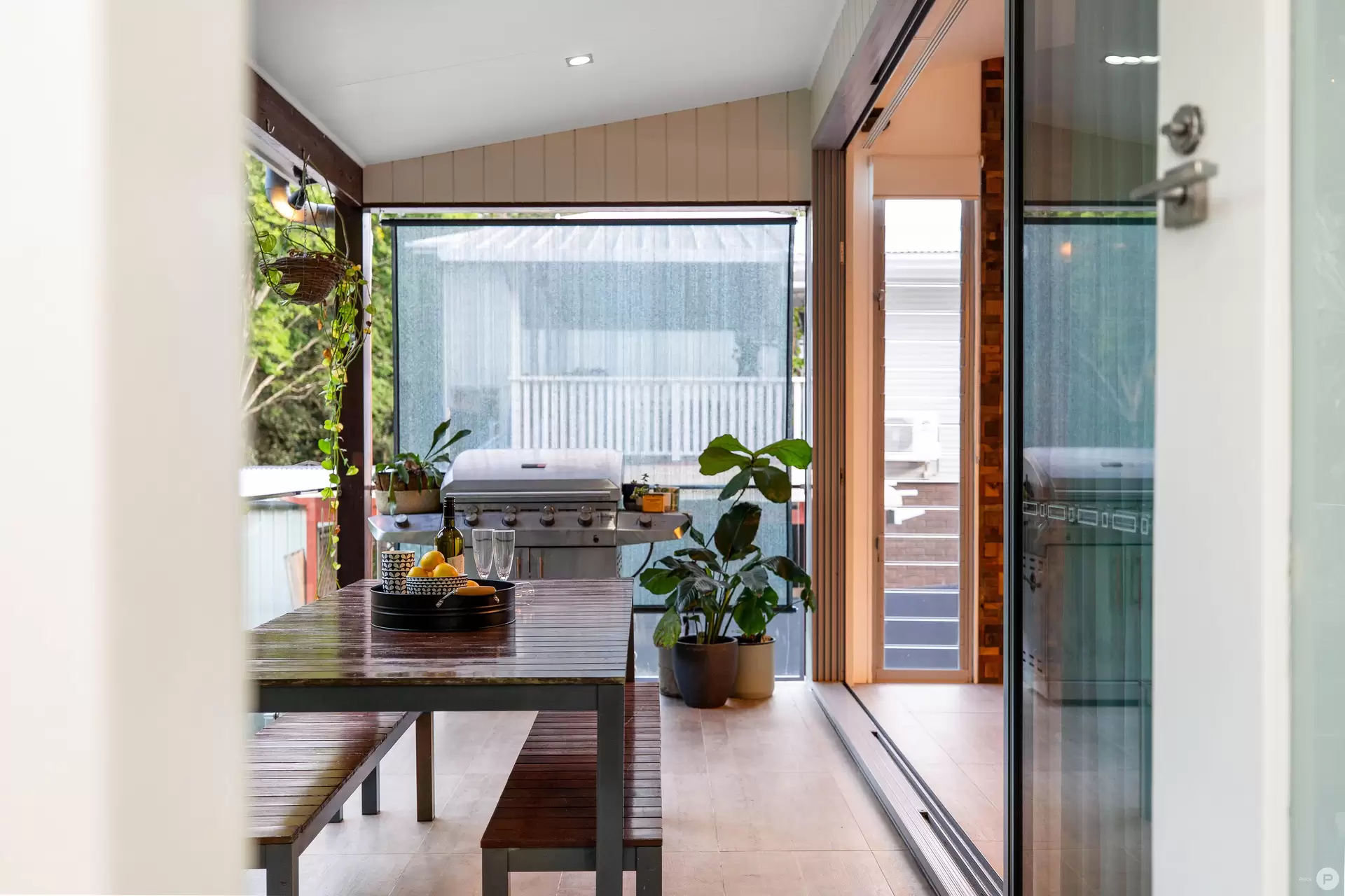 104 Glen Retreat Road, Mitchelton Sold by Aurora Property - image 1