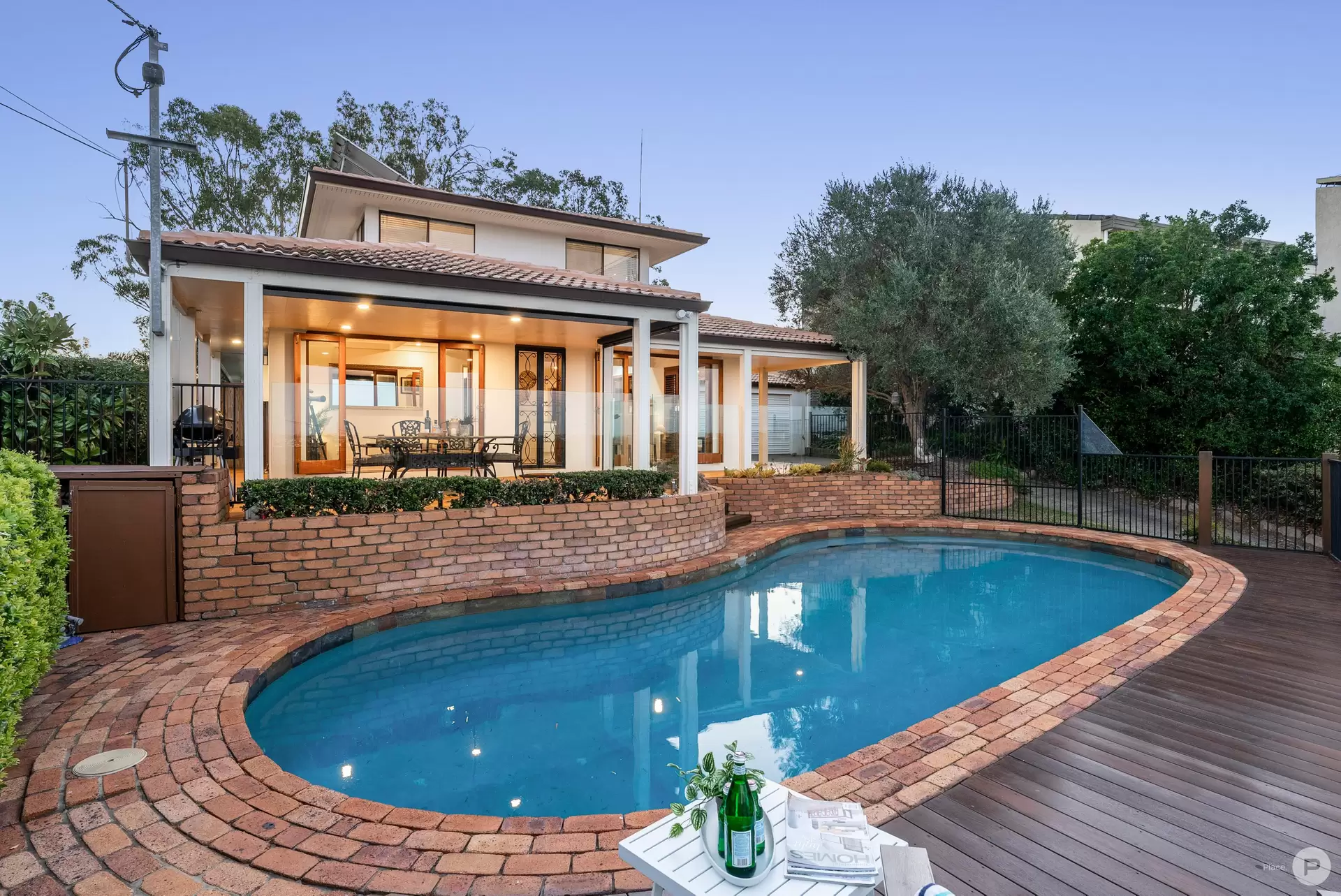 18 Belfort Street, Stafford Heights Sold by Aurora Property - image 1