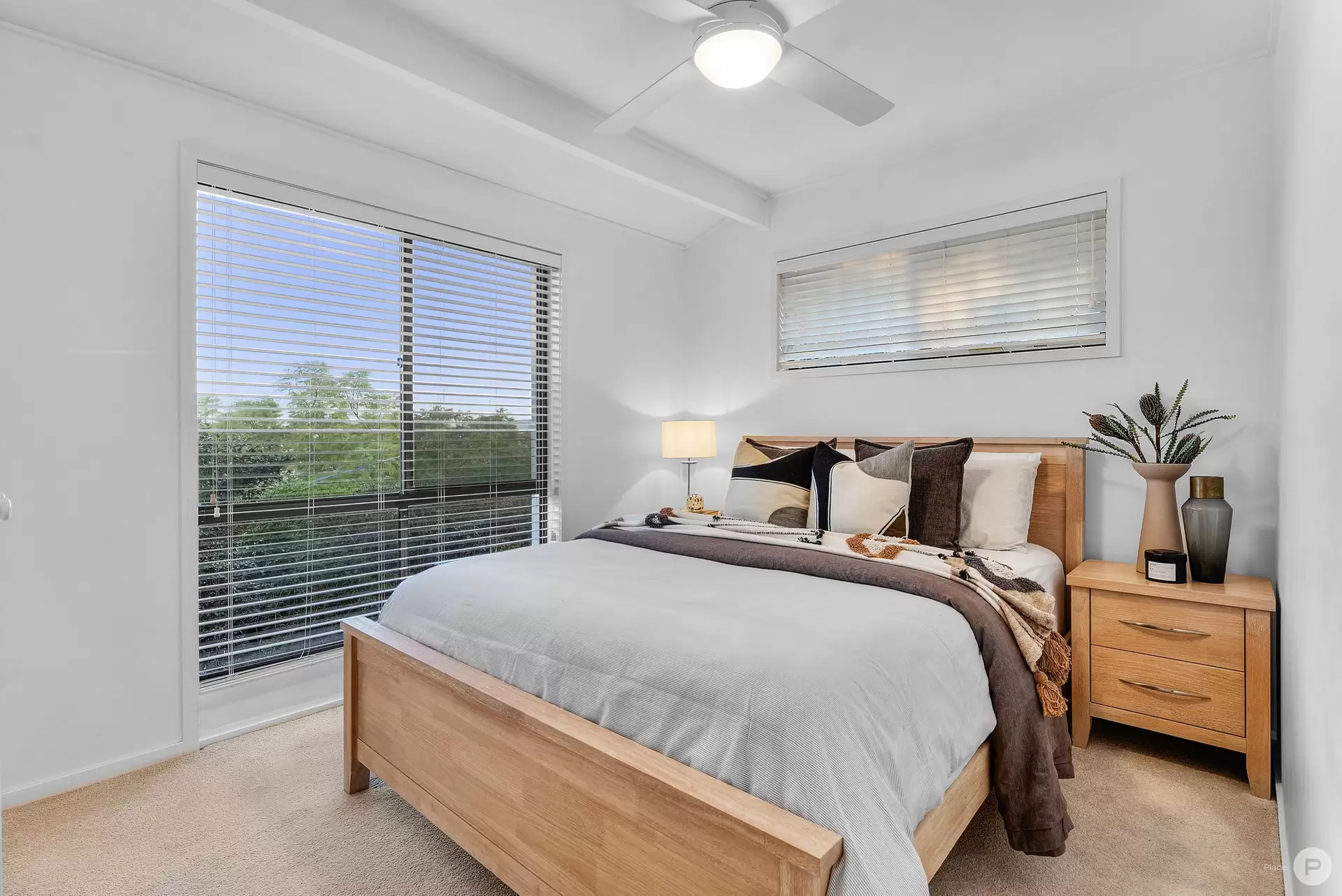 18 Belfort Street, Stafford Heights Sold by Aurora Property - image 1