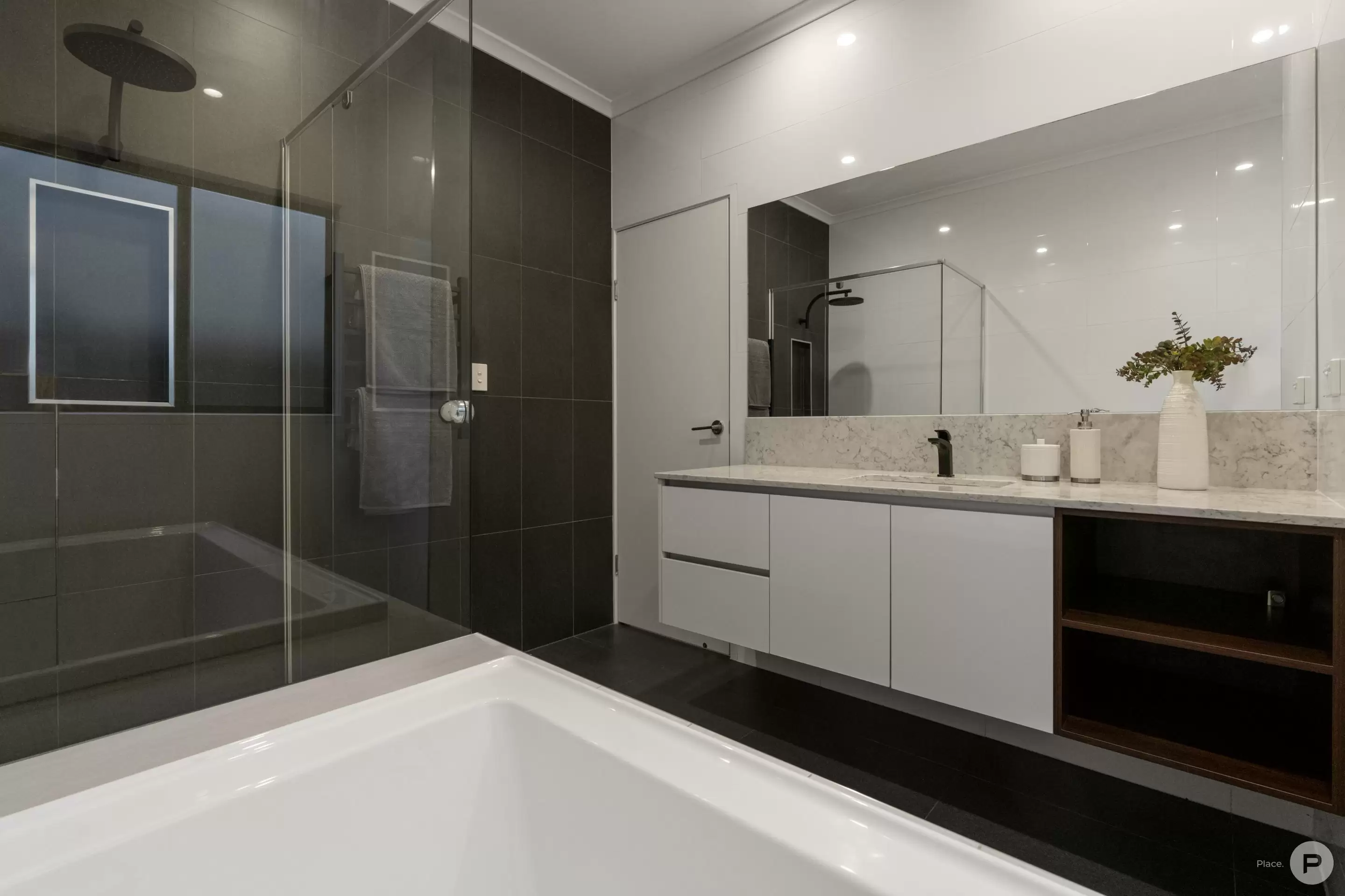394 Rode Road, Chermside Sold by Aurora Property - image 20