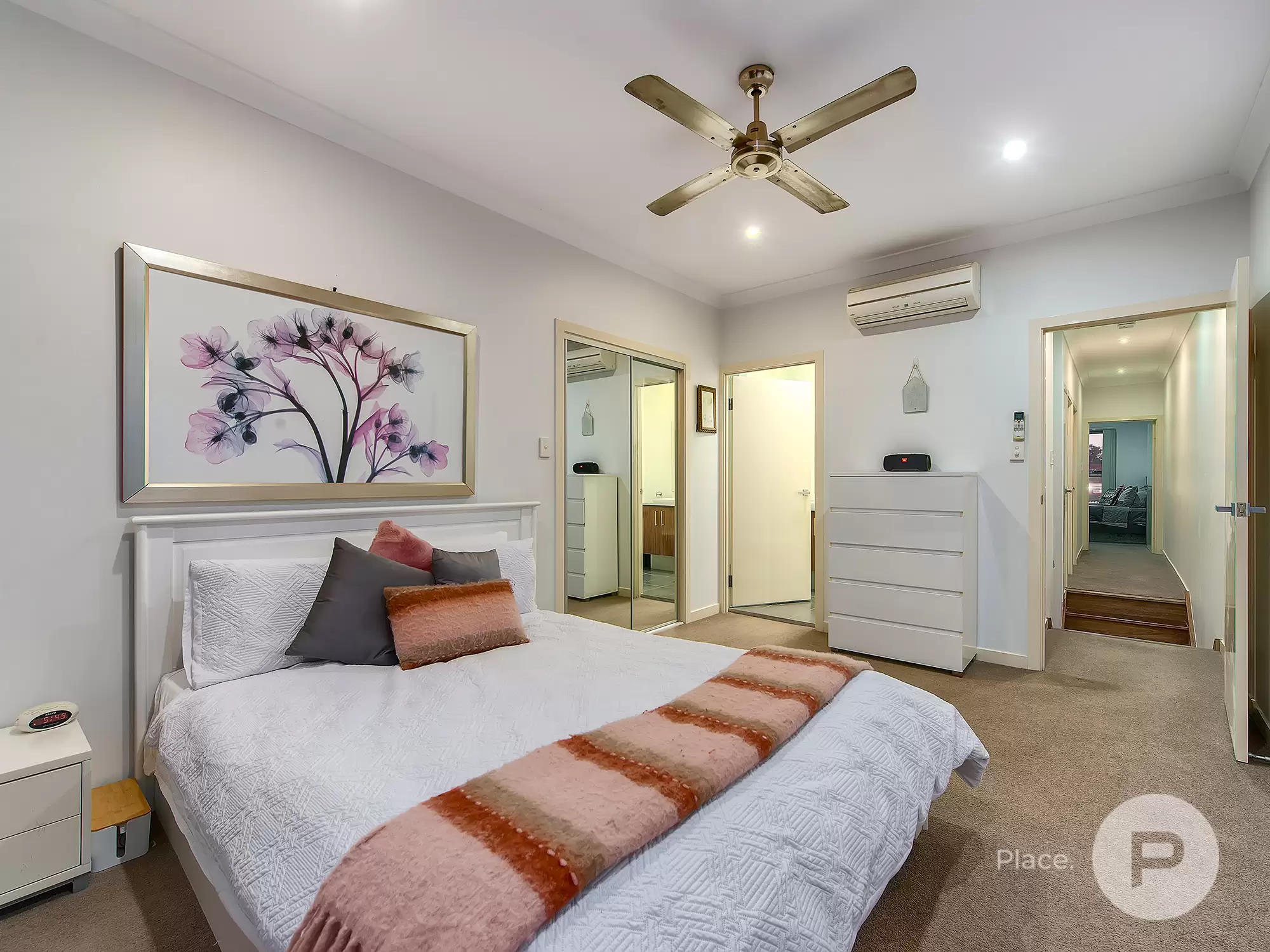 91 Glenalva Terrace, Enoggera Sold by Aurora Property - image 9