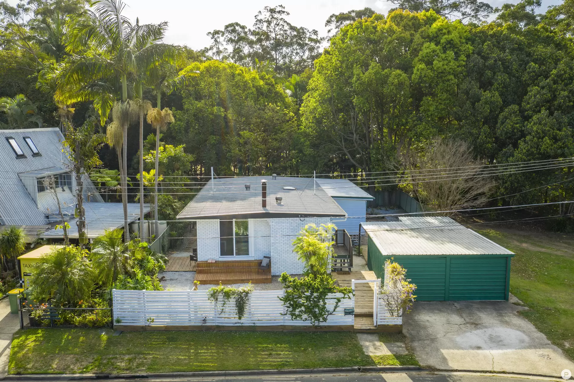 14 Caneby Street, Everton Hills Sold by Aurora Property - image 1
