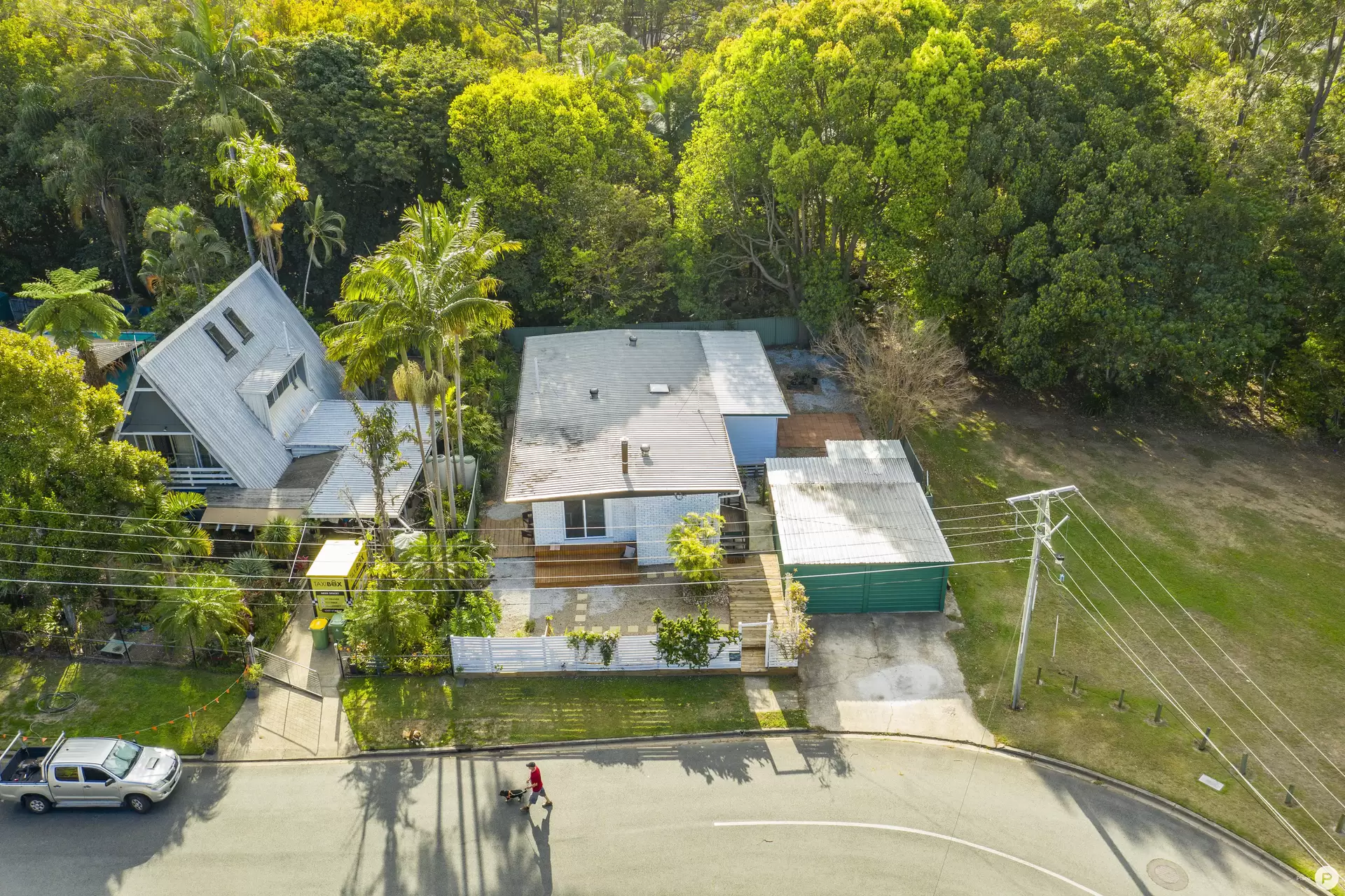 14 Caneby Street, Everton Hills Sold by Aurora Property - image 1