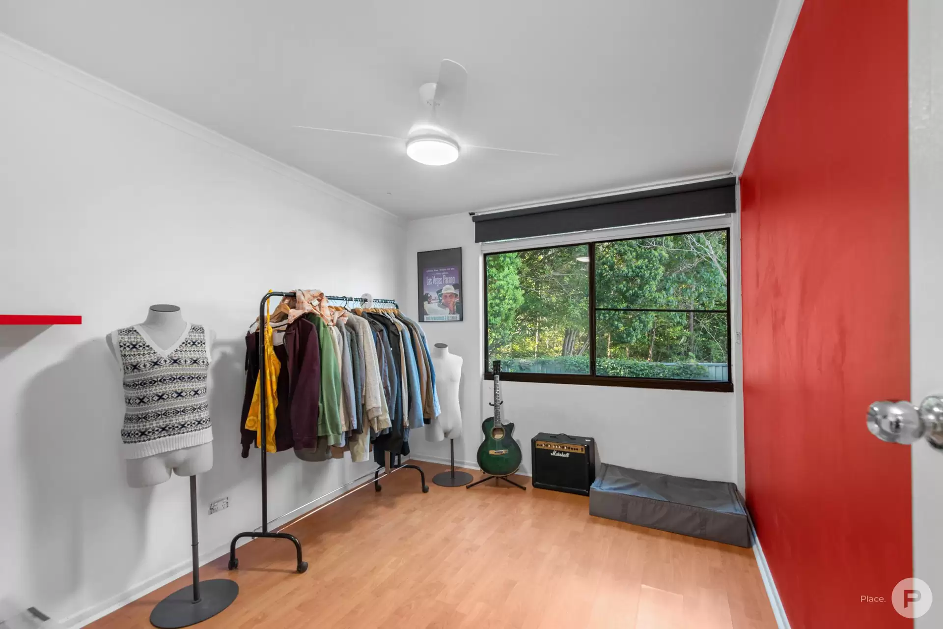 14 Caneby Street, Everton Hills Sold by Aurora Property - image 1