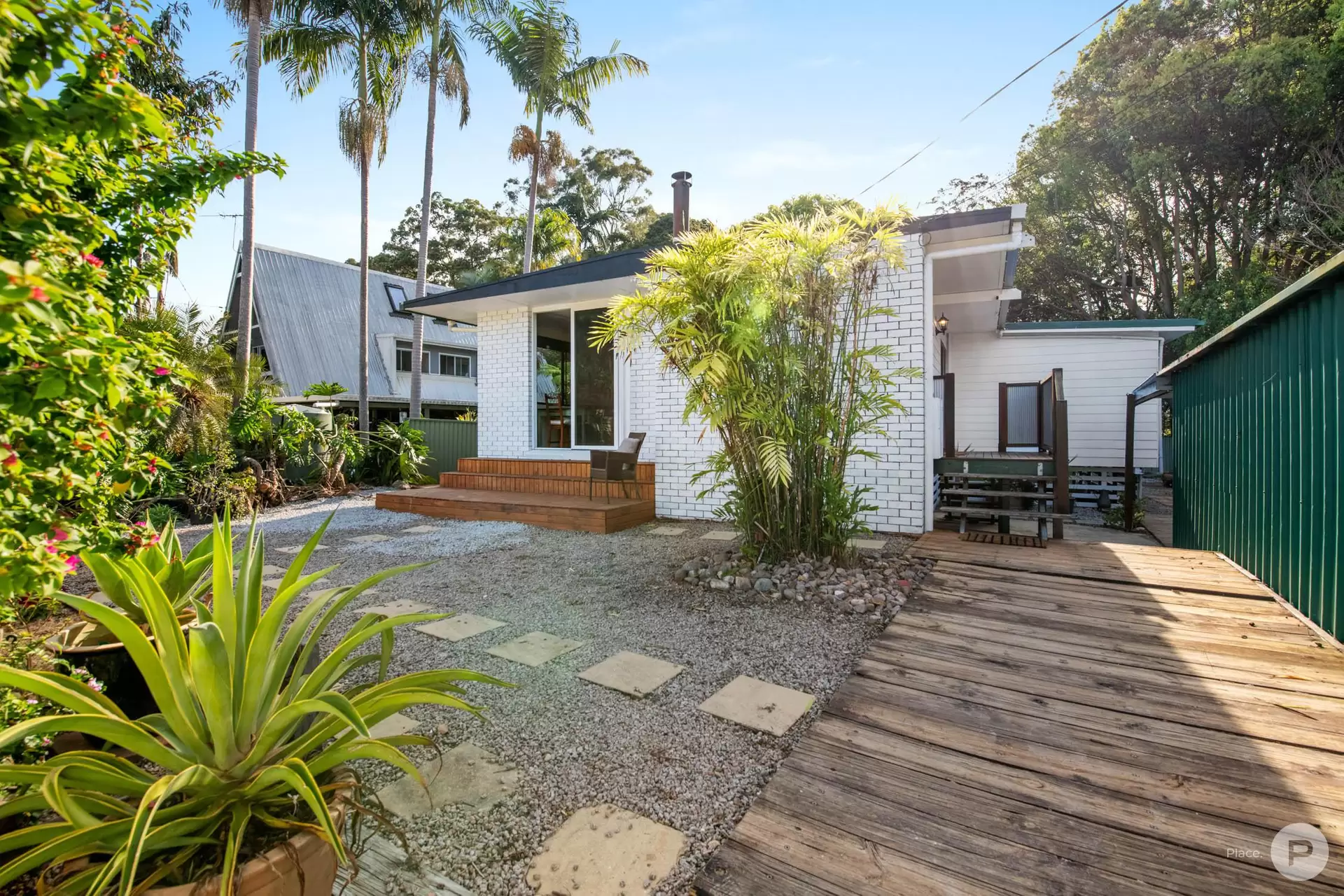 14 Caneby Street, Everton Hills Sold by Aurora Property - image 1
