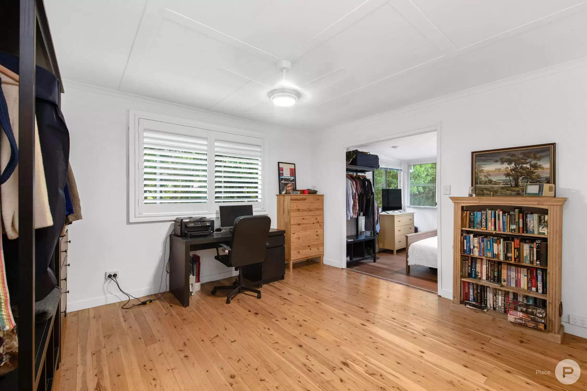 14 Caneby Street, Everton Hills Sold by Aurora Property - image 9