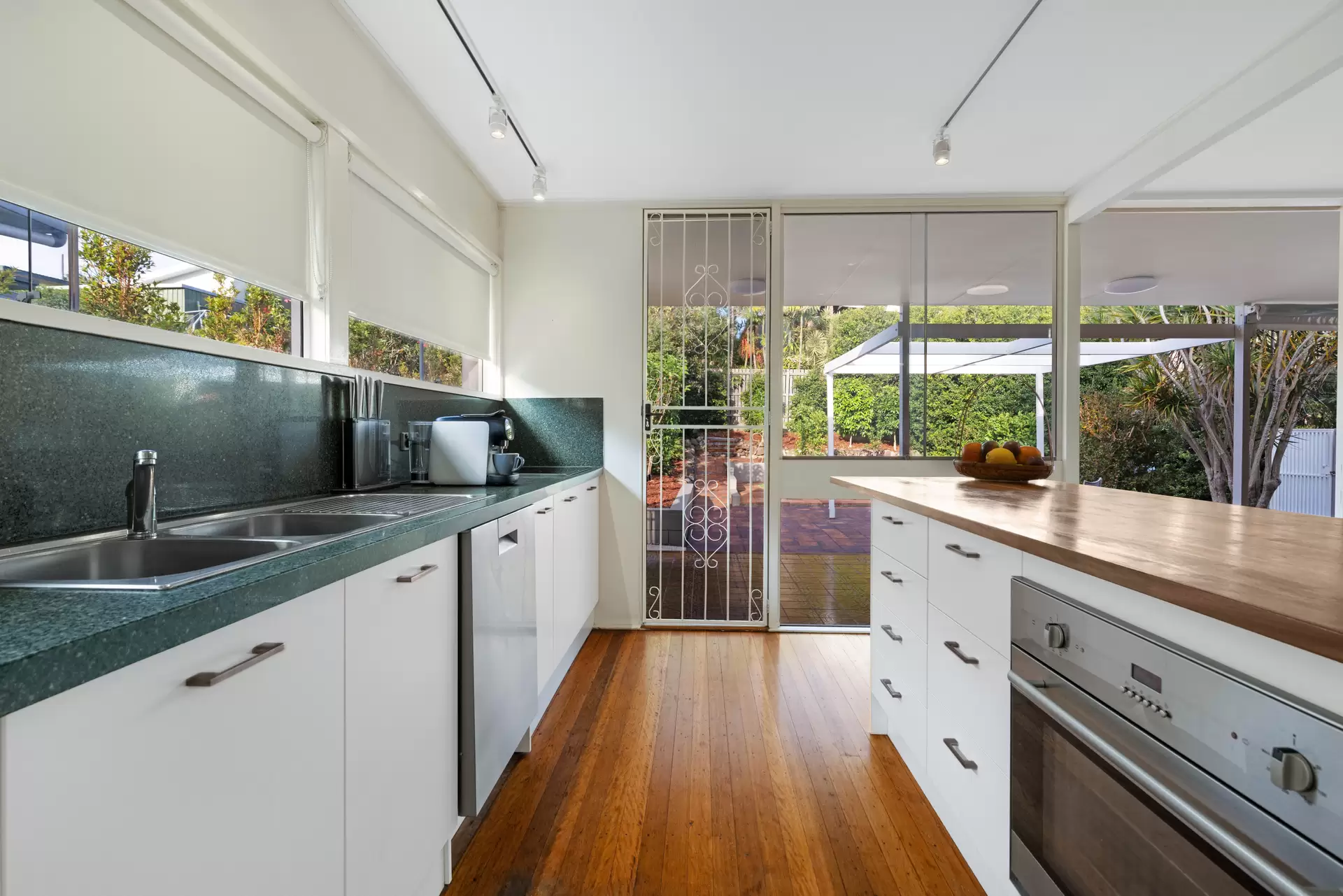 23 Kirri Street, The Gap Sold by Aurora Property - image 1