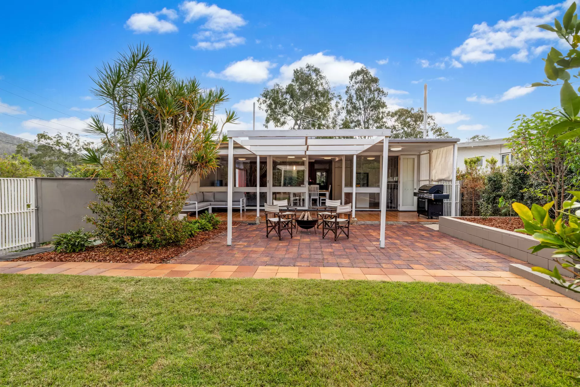 23 Kirri Street, The Gap Sold by Aurora Property - image 1
