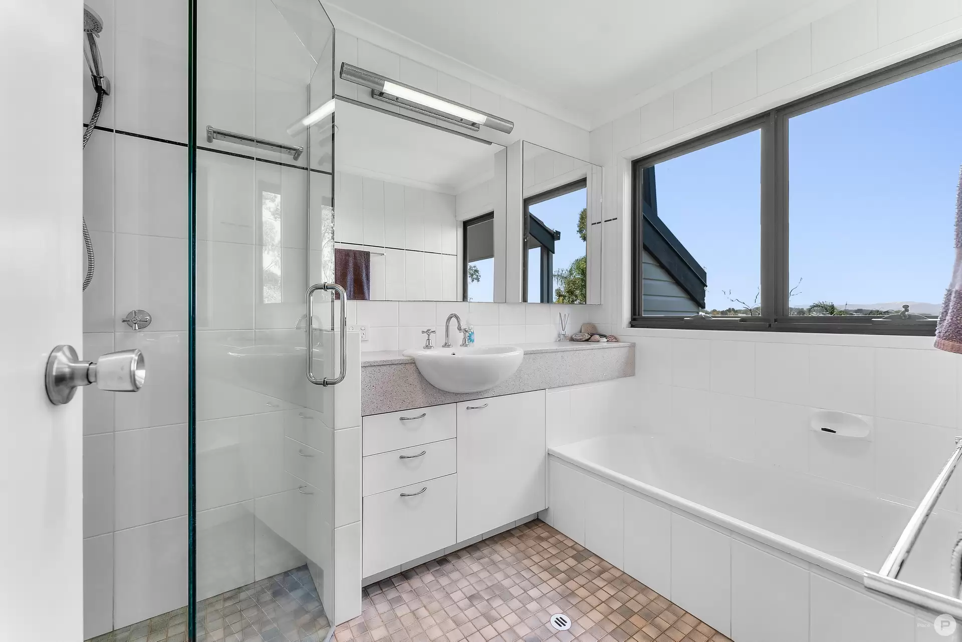 21 Florentine Street, Chermside West Sold by Aurora Property - image 1
