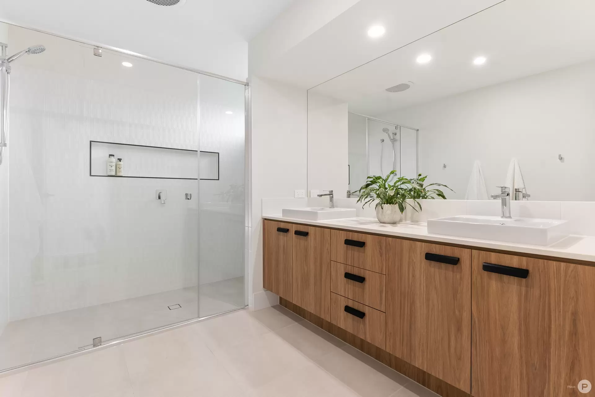 17 Staghorn Street, Enoggera Sold by Aurora Property - image 1