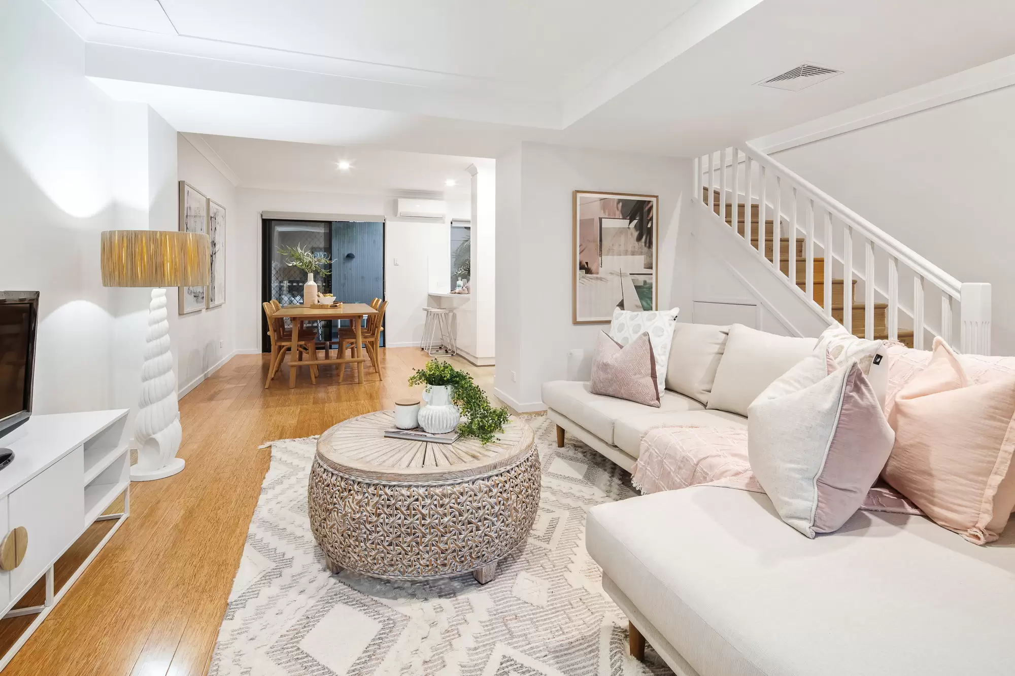 7/22 Wyndham Street, Herston Sold by Aurora Property - image 1