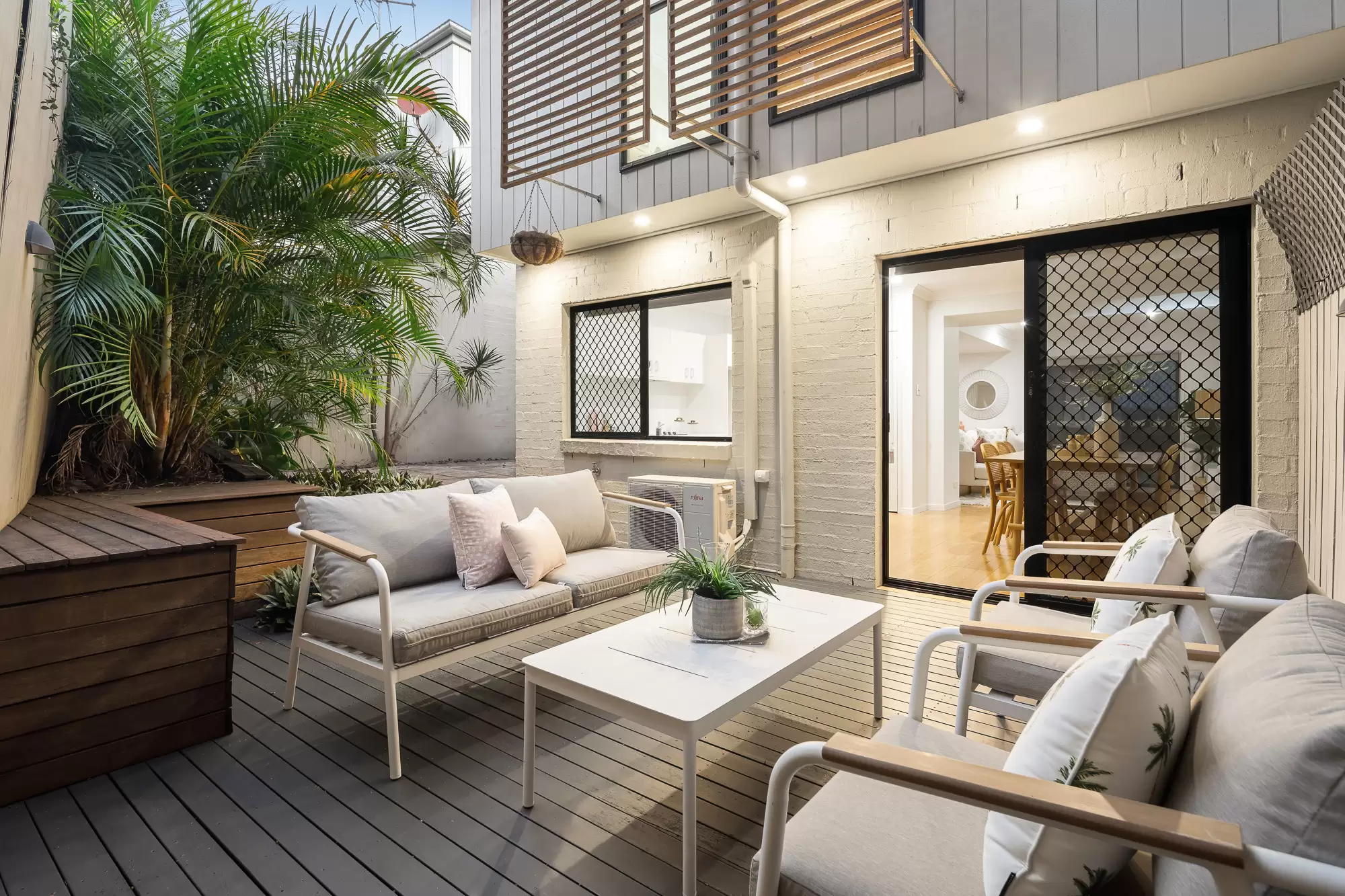 7/22 Wyndham Street, Herston Sold by Aurora Property - image 2